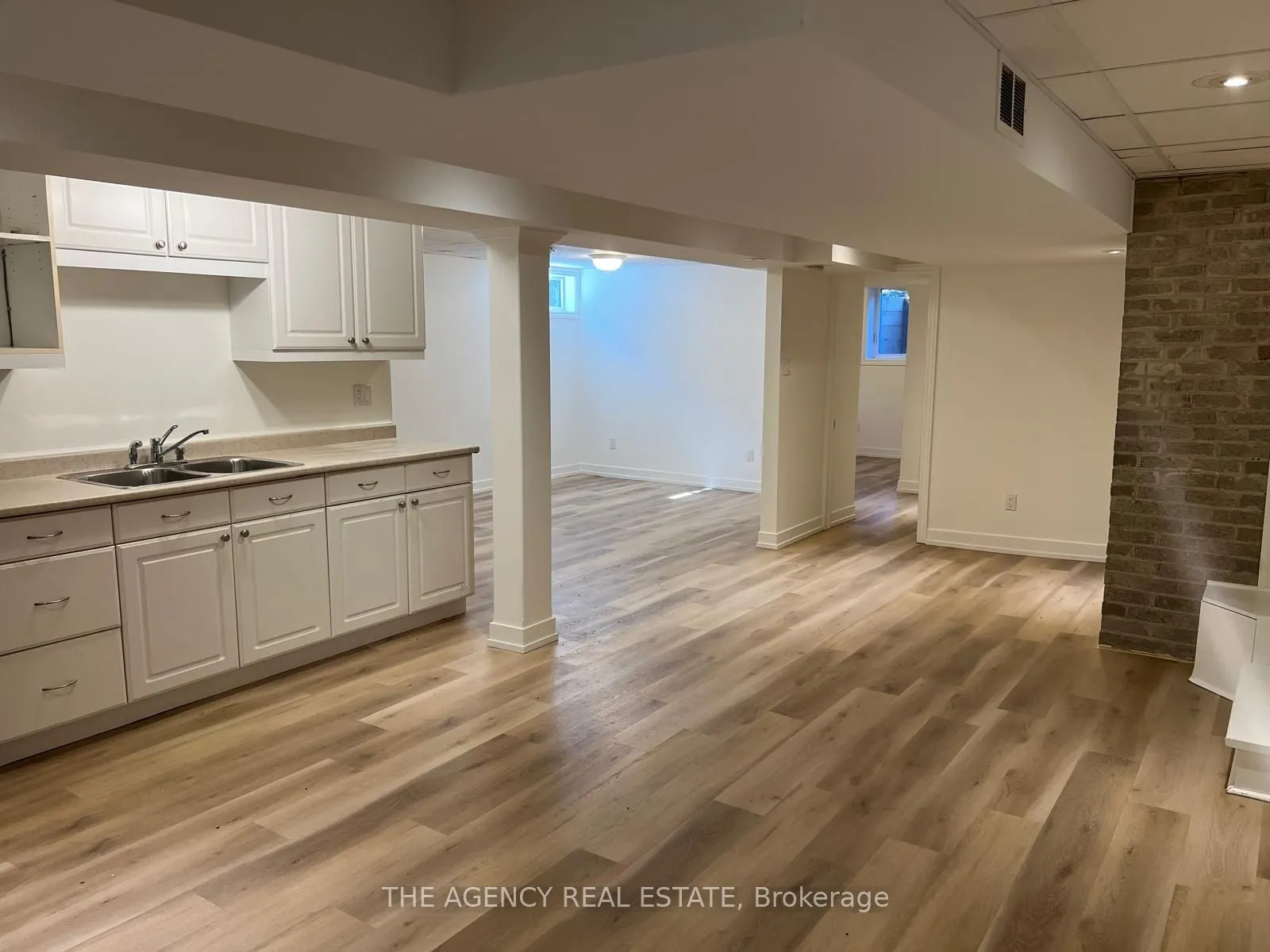 38 Hunt Village Crescent