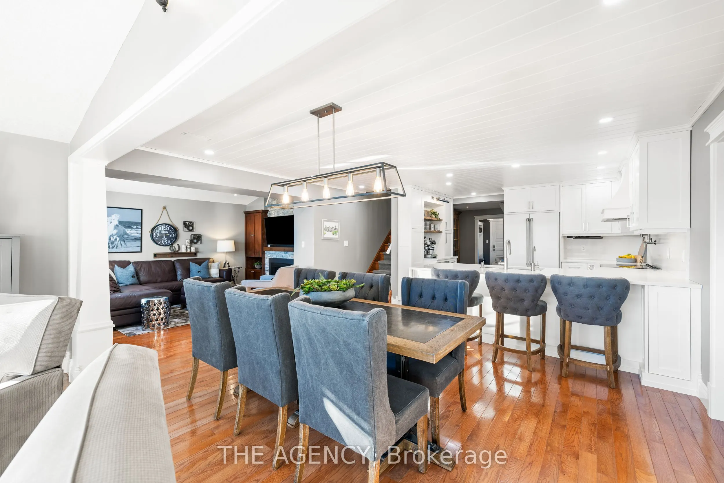 9 Lake Avenue E