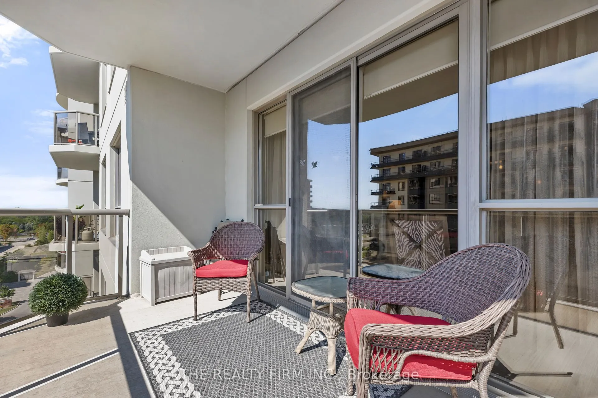 1030 Coronation Drive #812