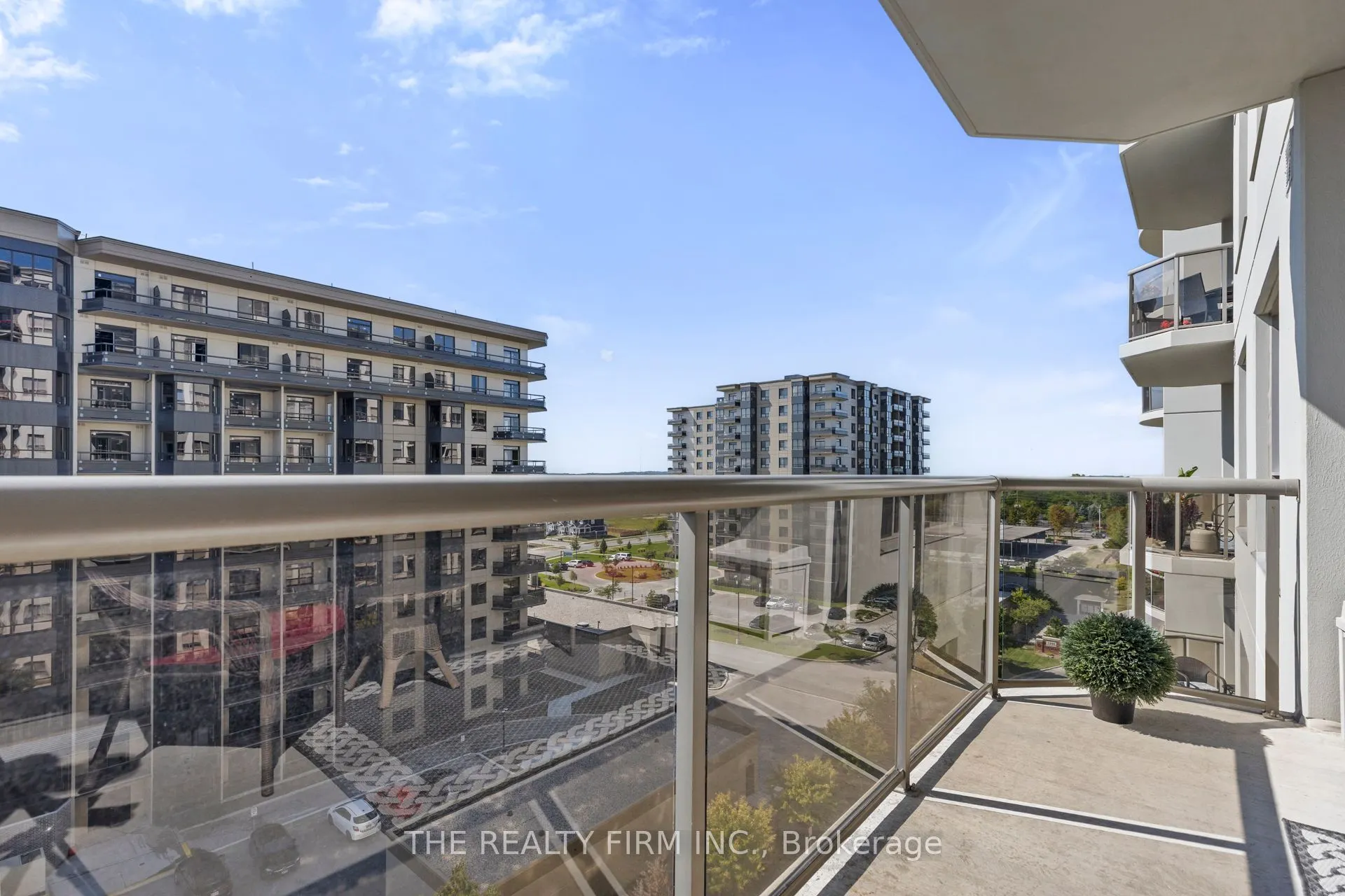 1030 Coronation Drive #812