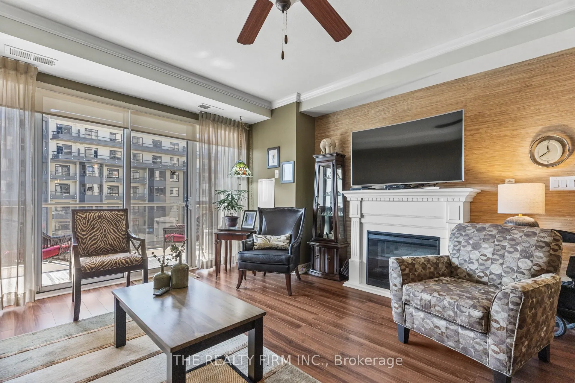 1030 Coronation Drive #812