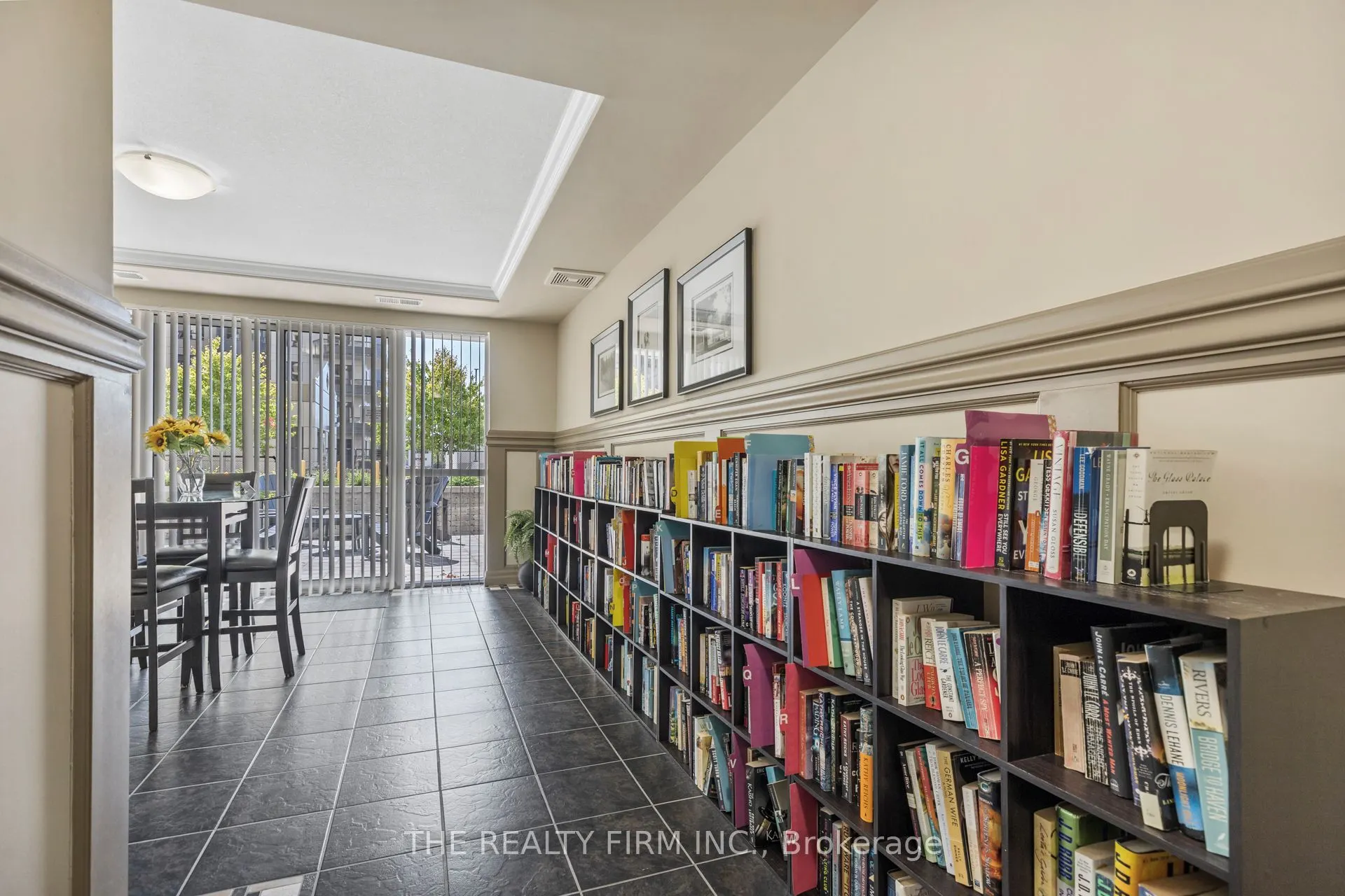 1030 Coronation Drive #812