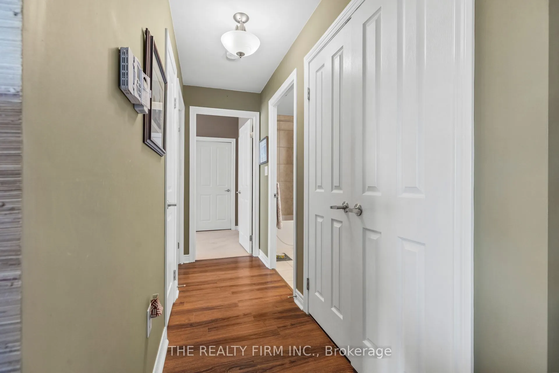 1030 Coronation Drive #812