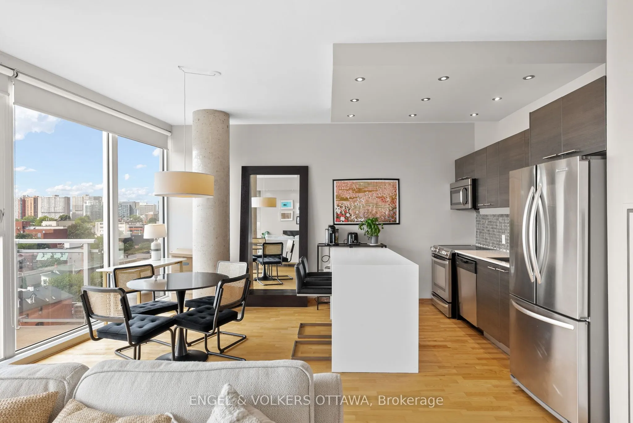 349 Mcleod Street, #823