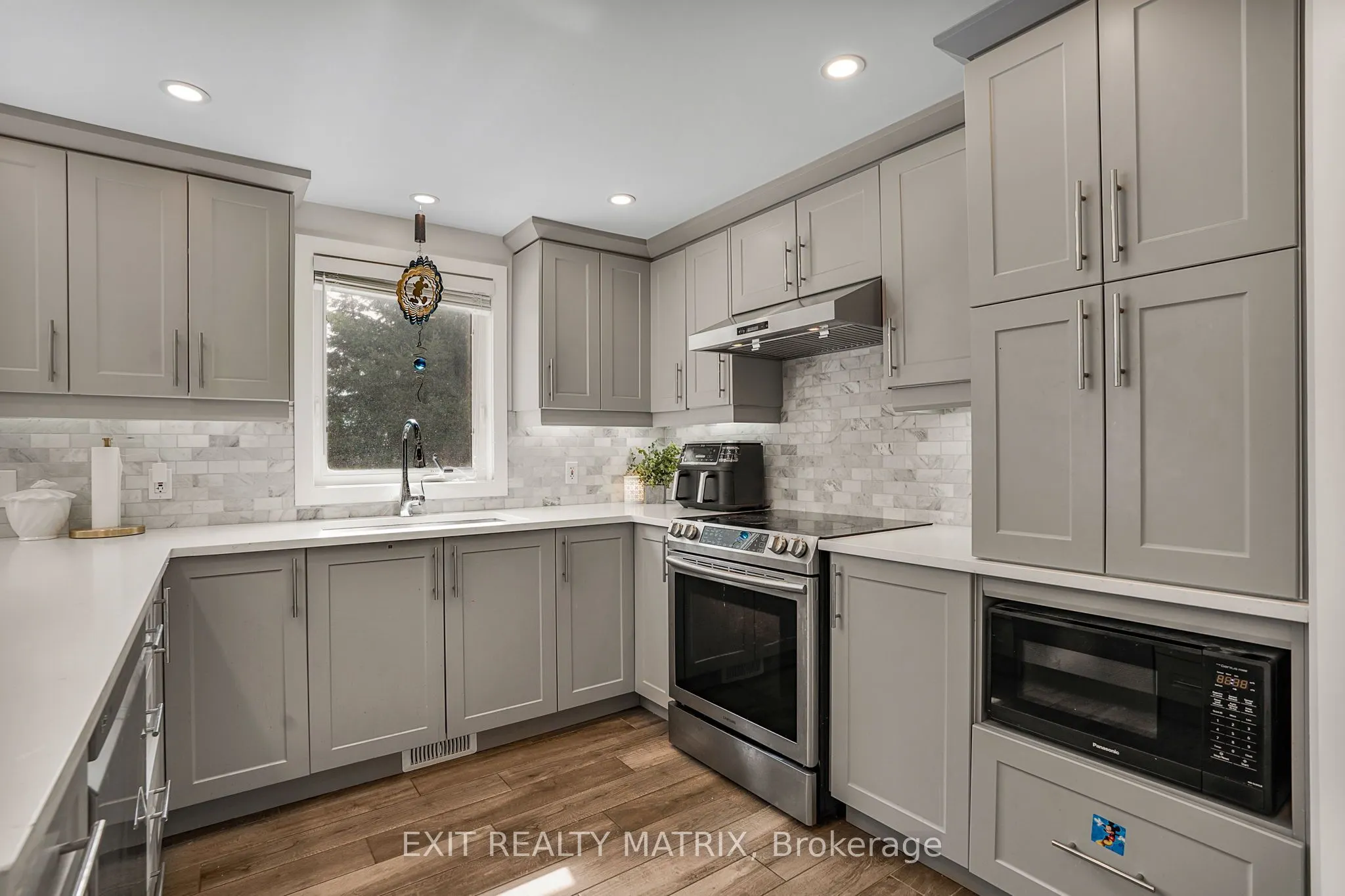 116 LAMADELEINE Boulevard