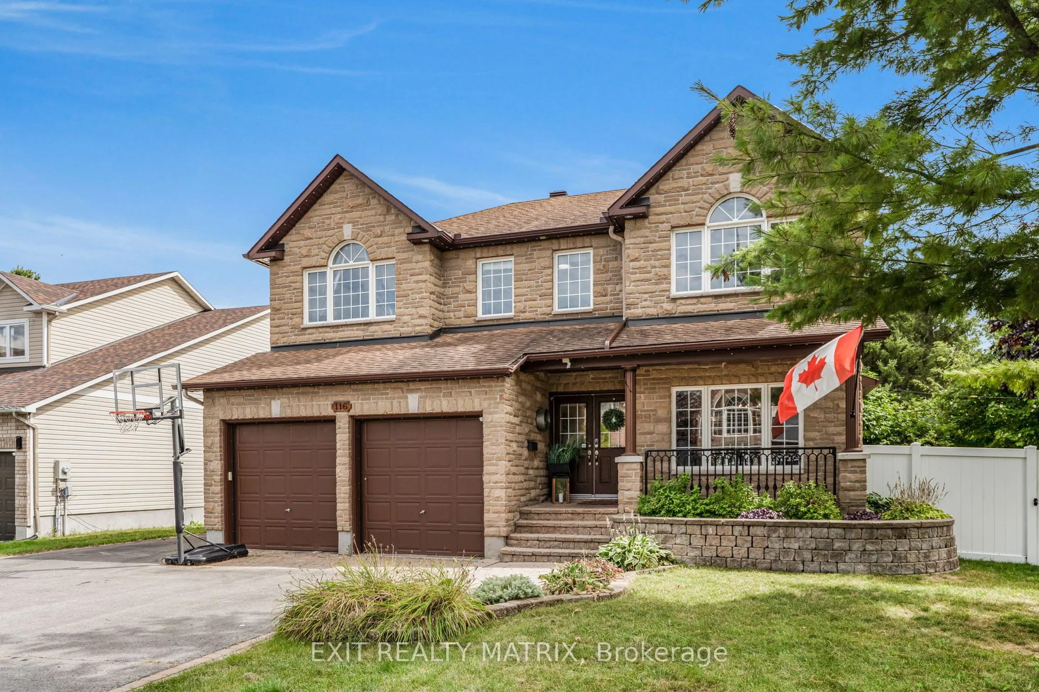 116 LAMADELEINE Boulevard