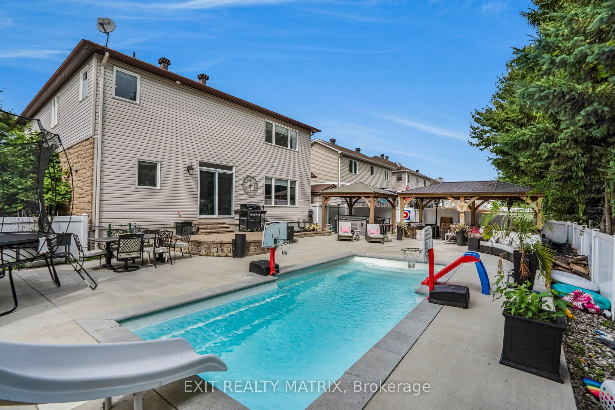 116 LAMADELEINE Boulevard