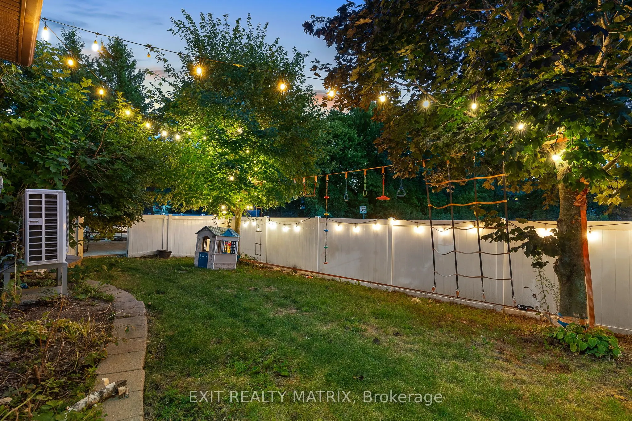 116 LAMADELEINE Boulevard