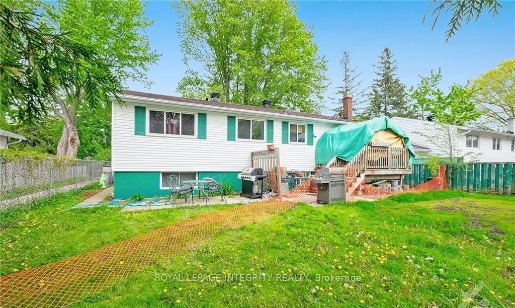 2142 Monson Crescent