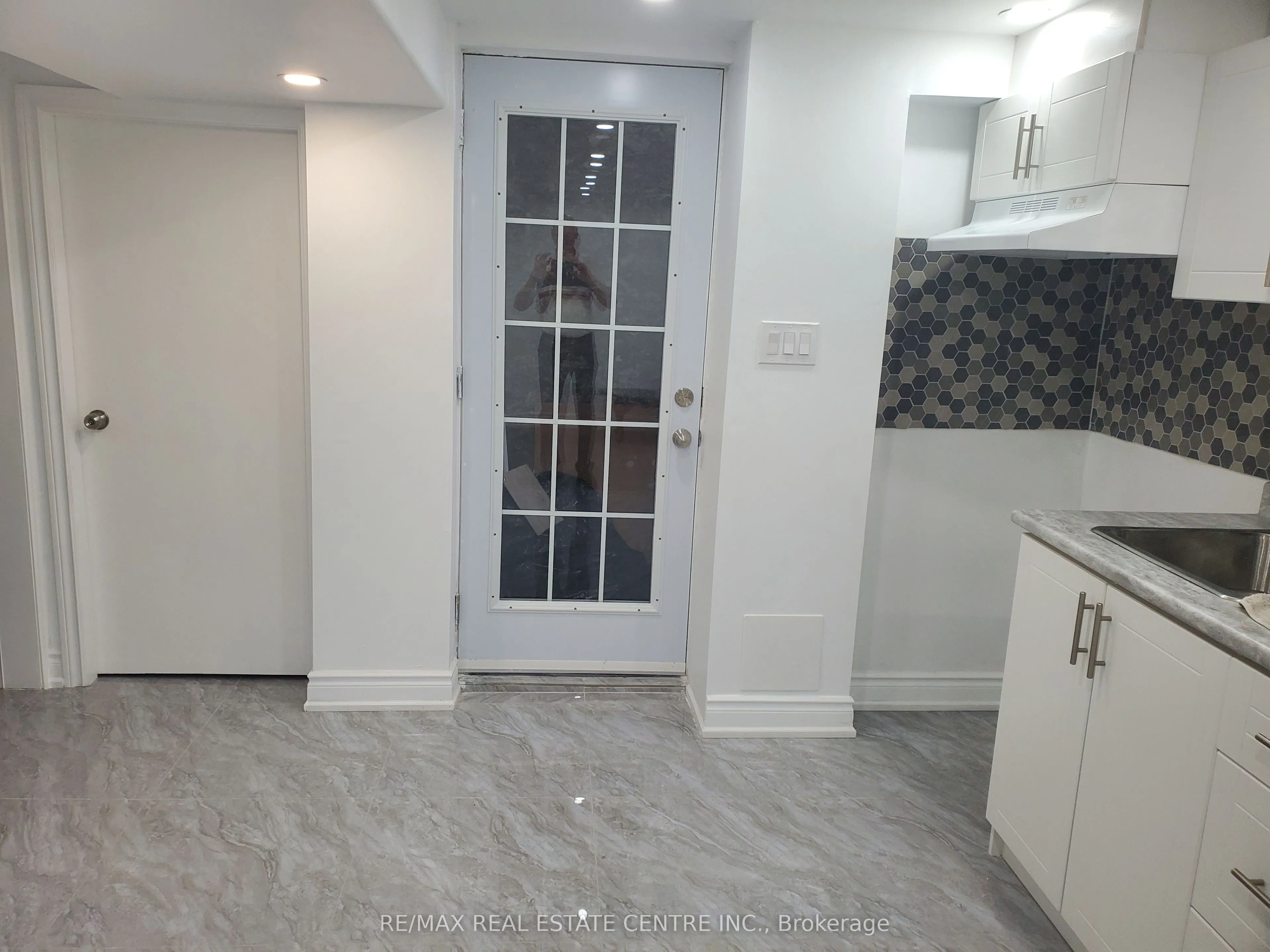 89 Glamis Road