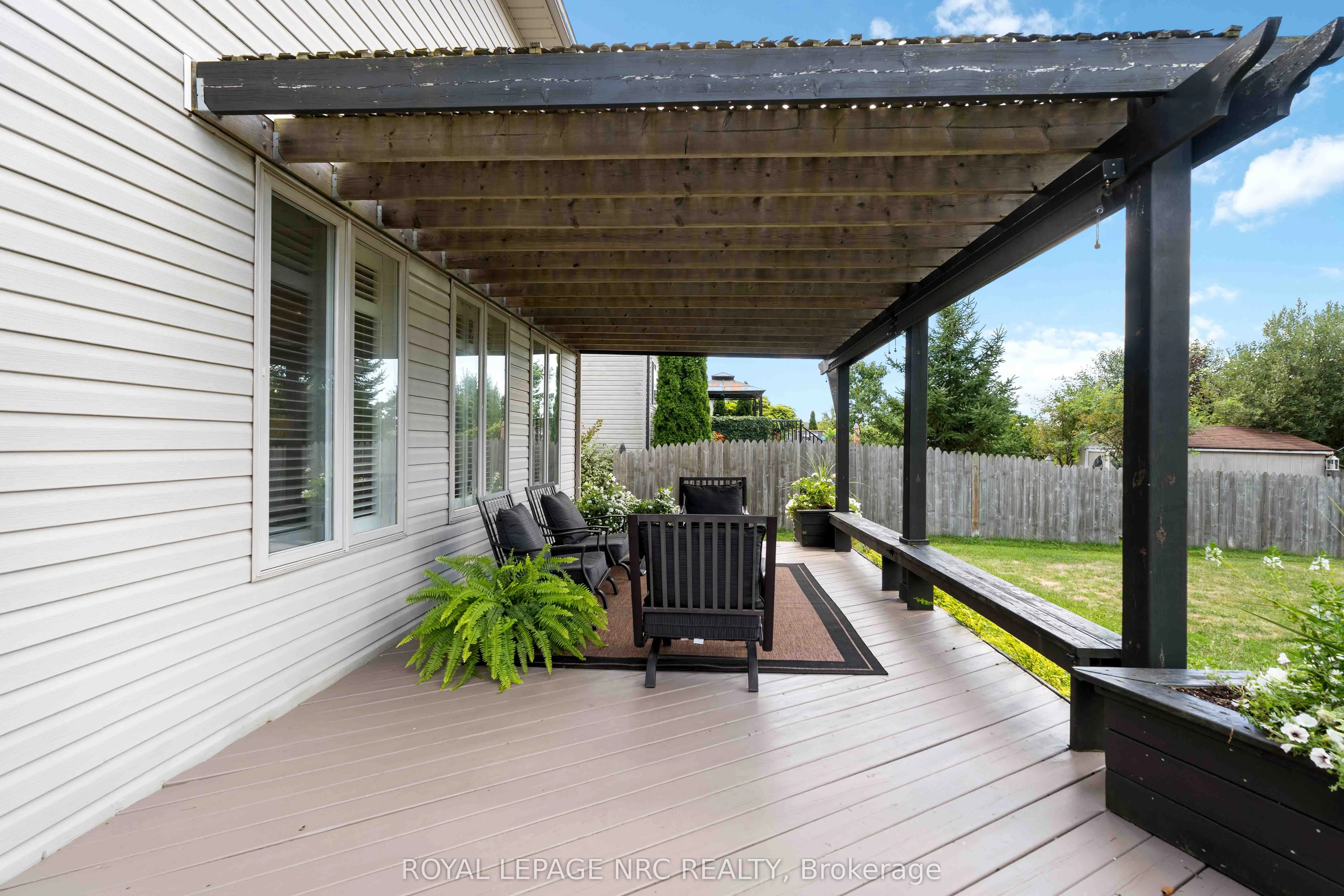 2475 Diane Street