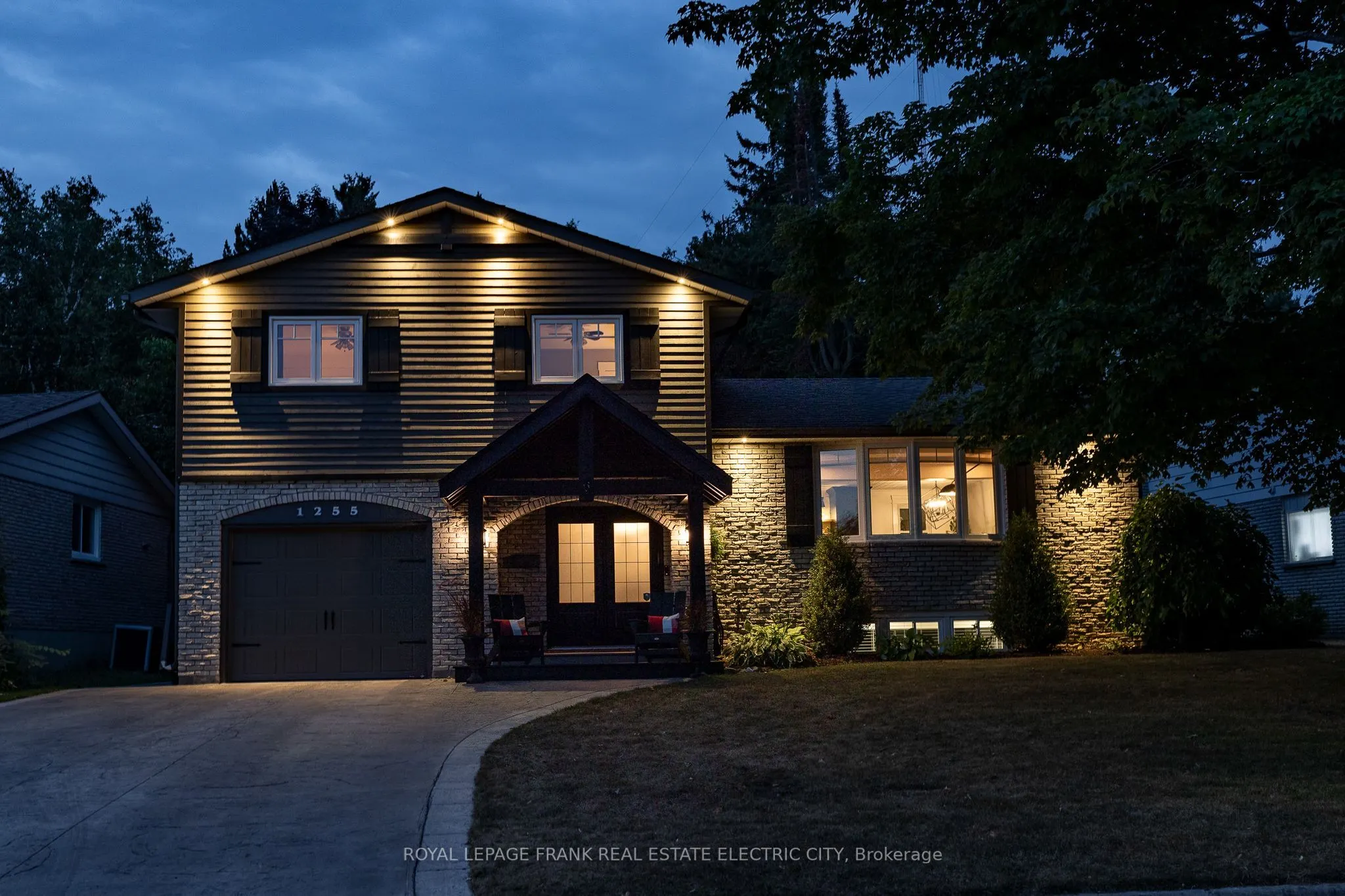 1255 Bridle Drive