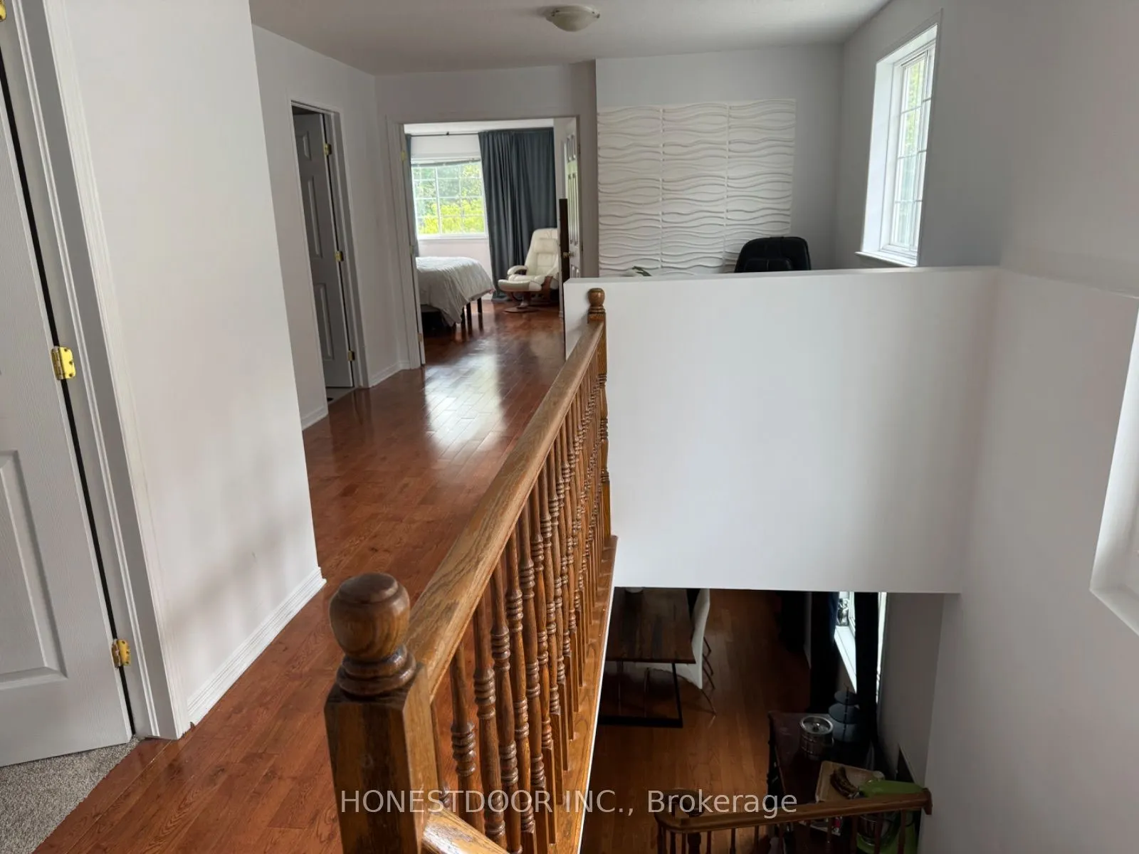 374 Wisteria Crescent