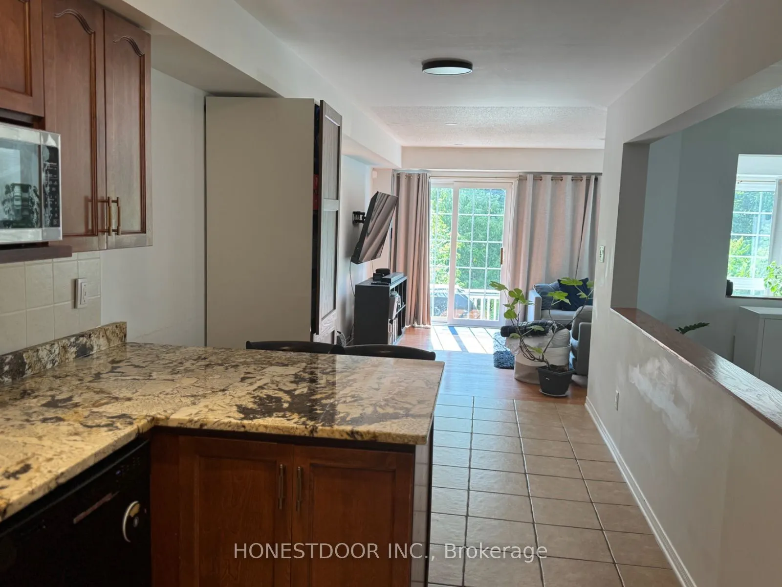 374 Wisteria Crescent