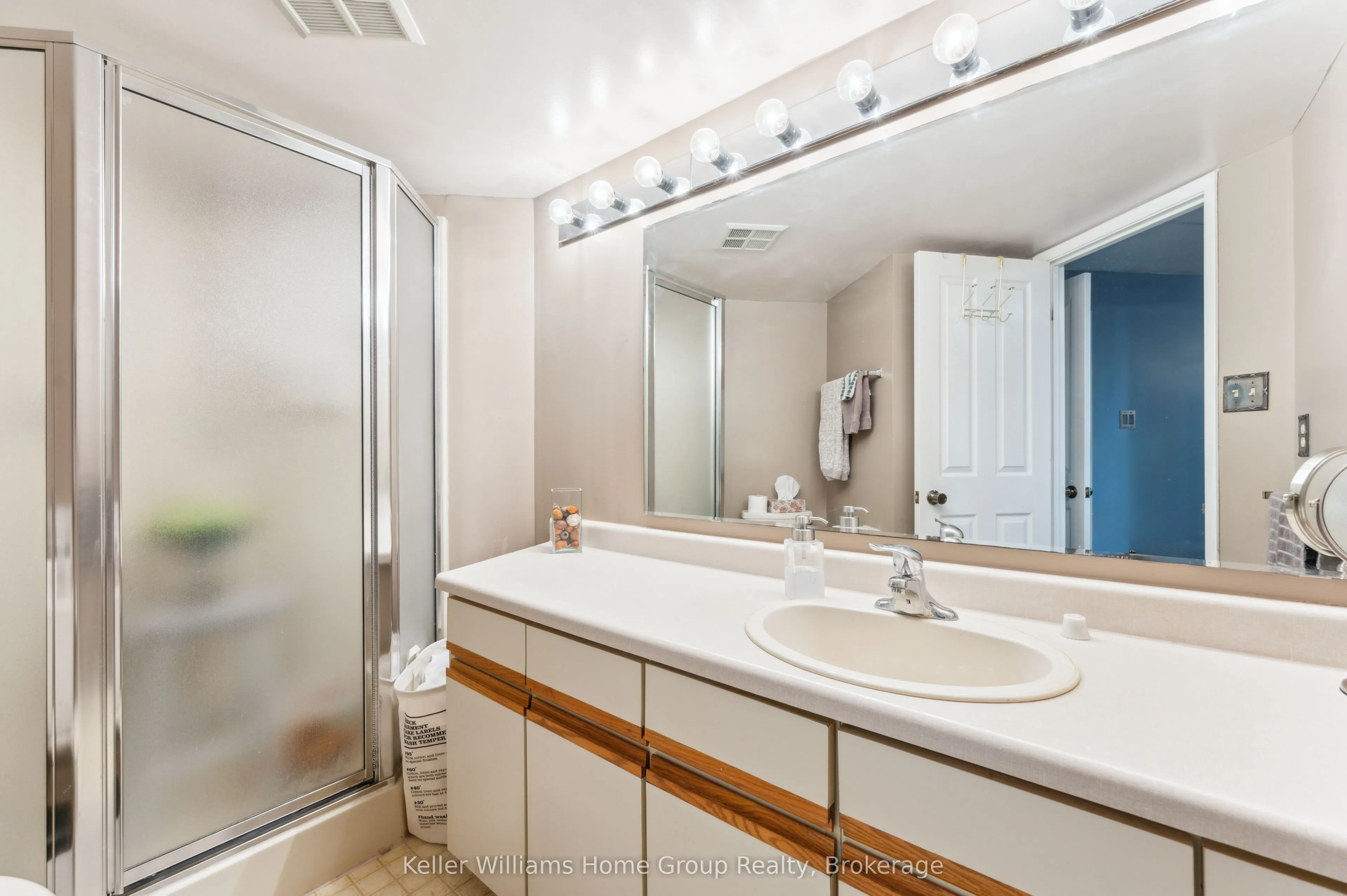8 Christopher Court, #105