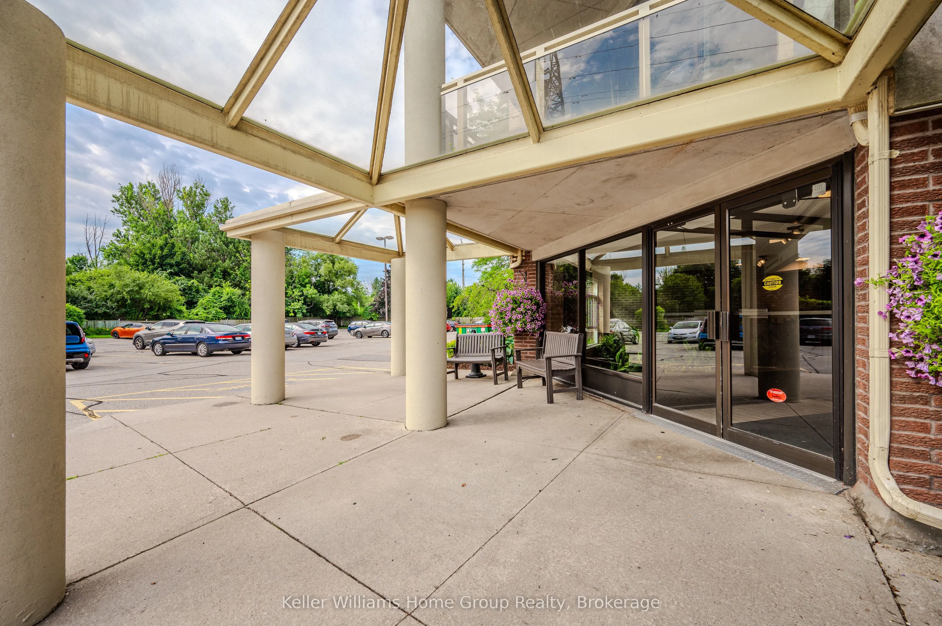 8 Christopher Court, #105