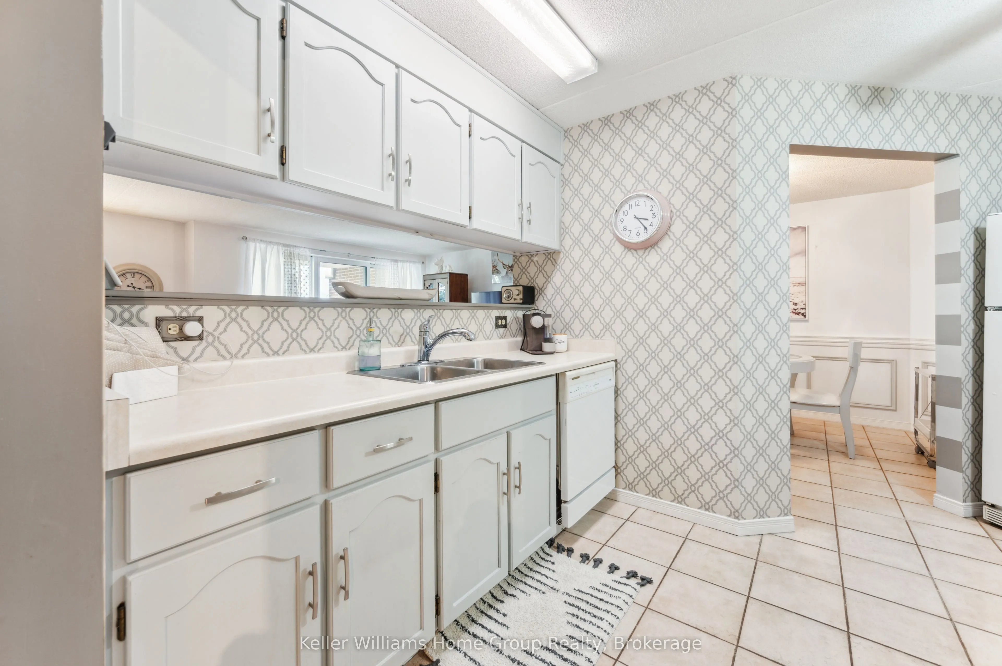 8 Christopher Court, #105