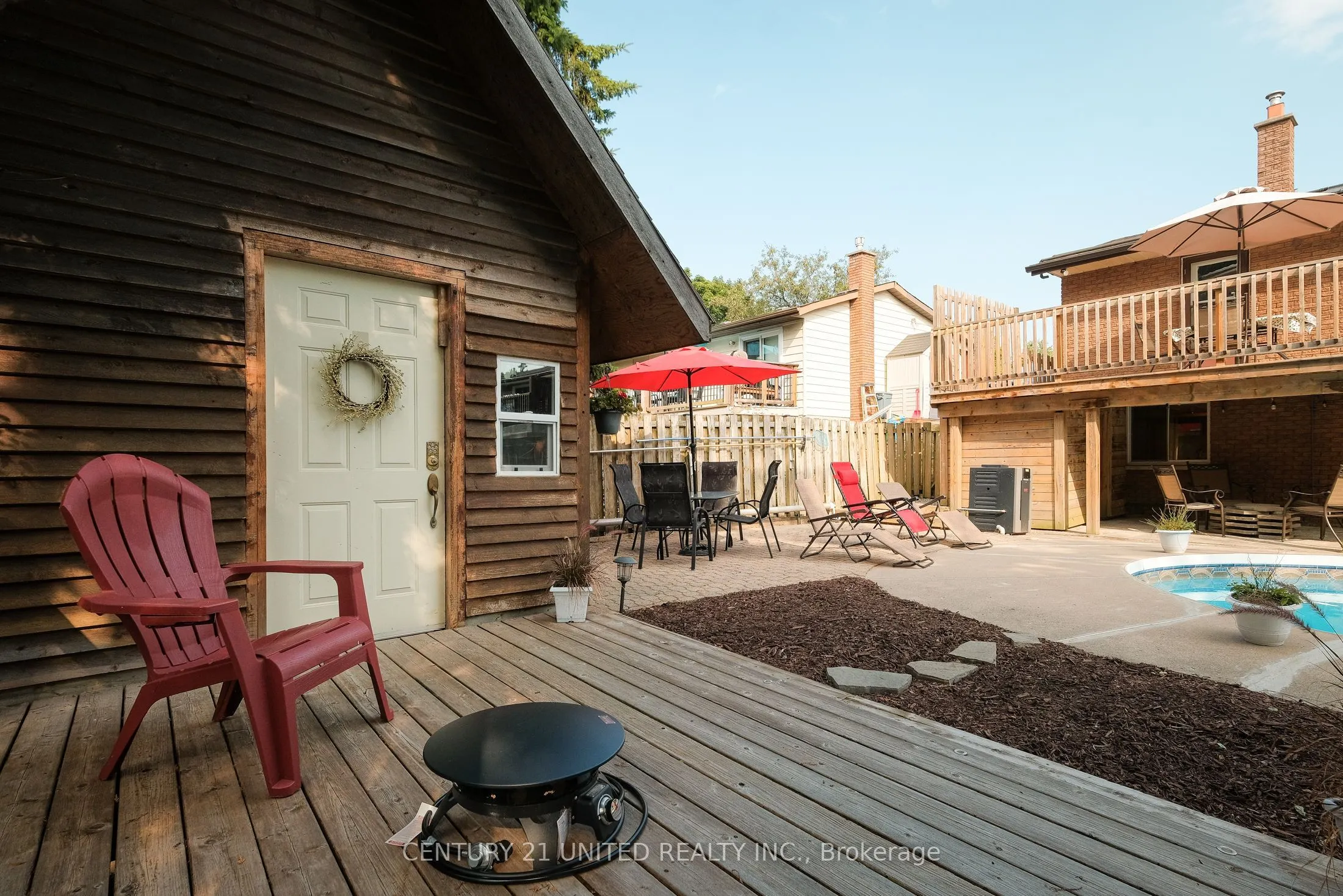 1600 Redwood Drive