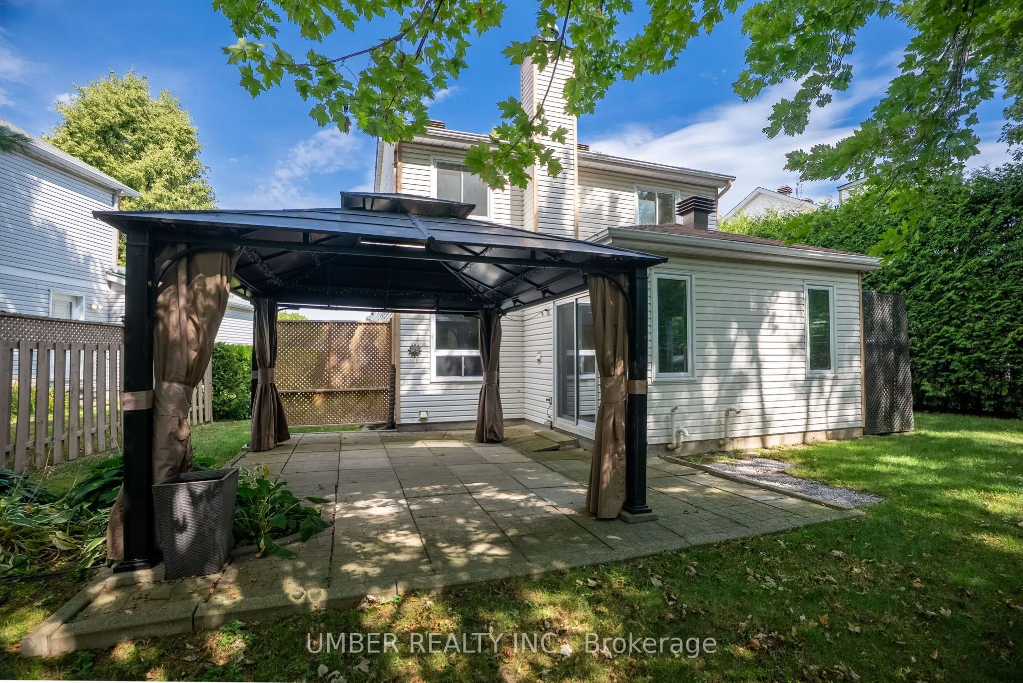 75 Armagh Way