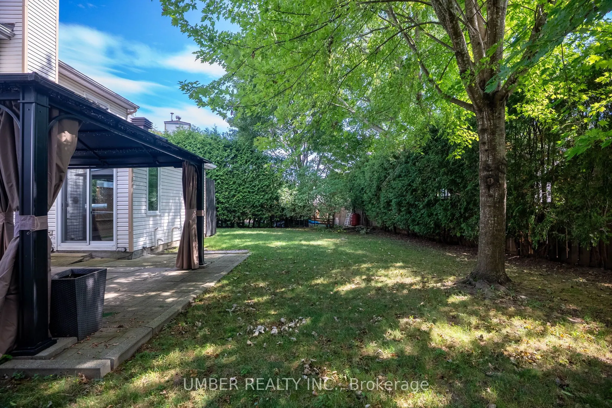 75 Armagh Way