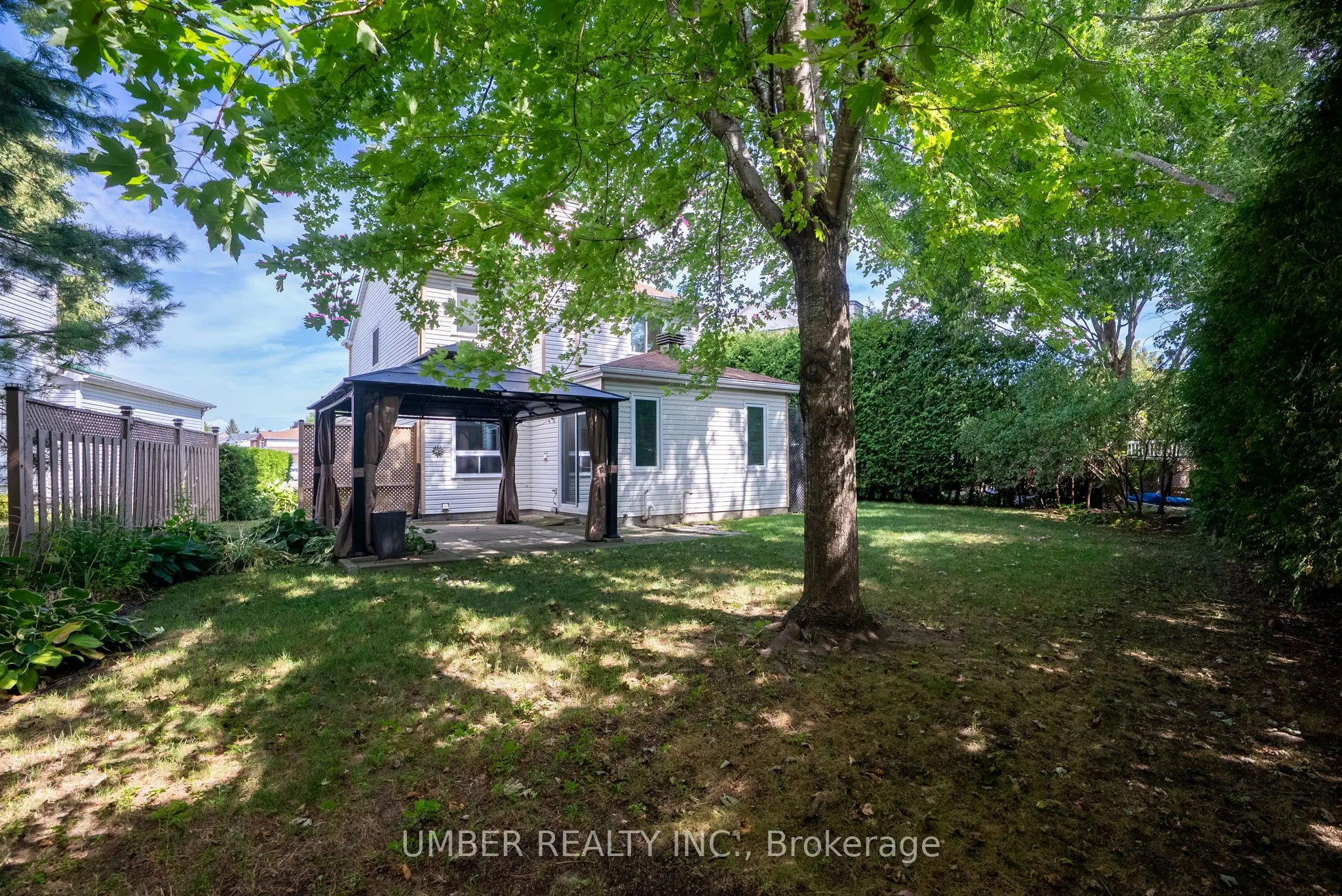 75 Armagh Way