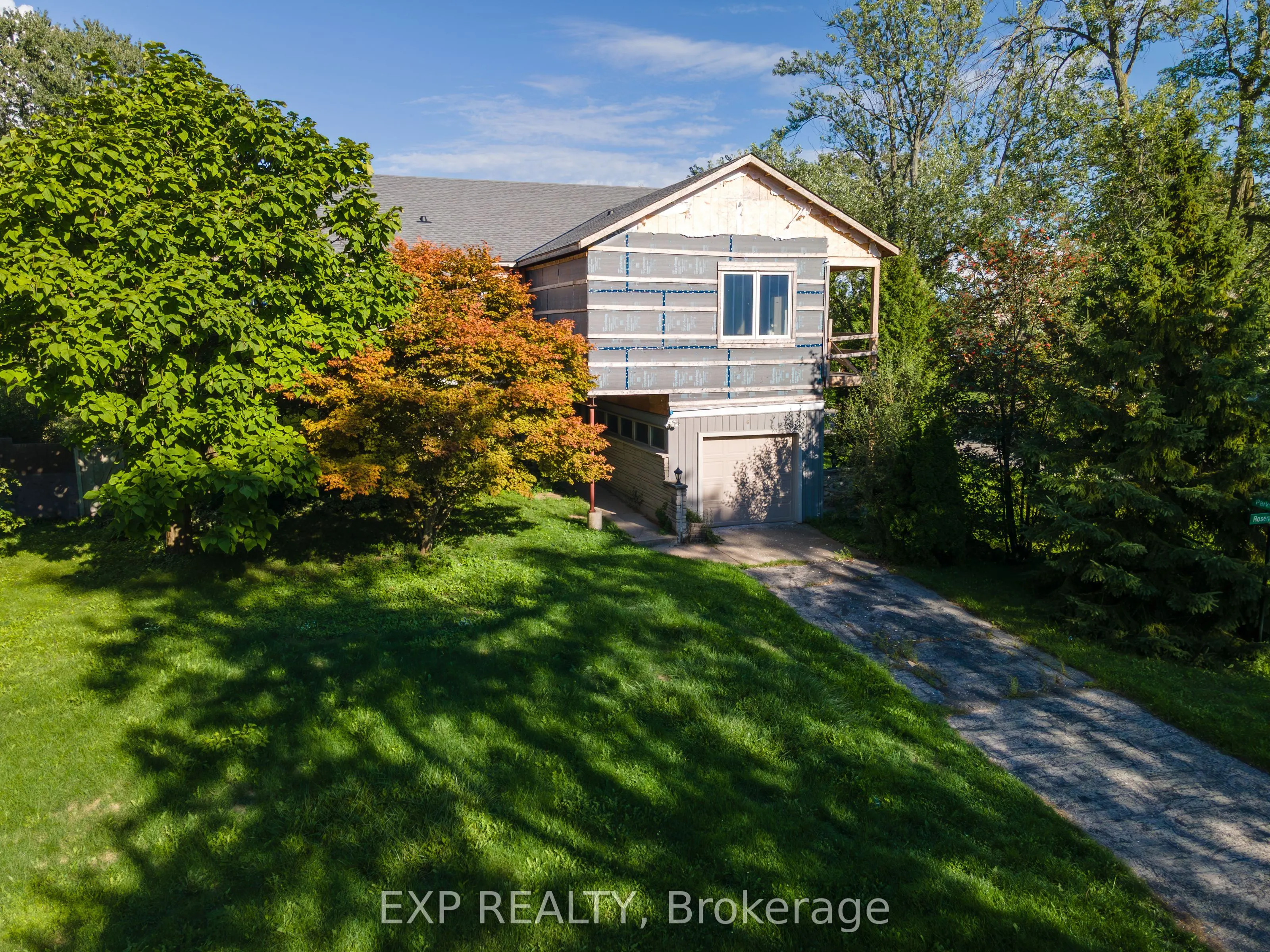 6 Rosemount Drive