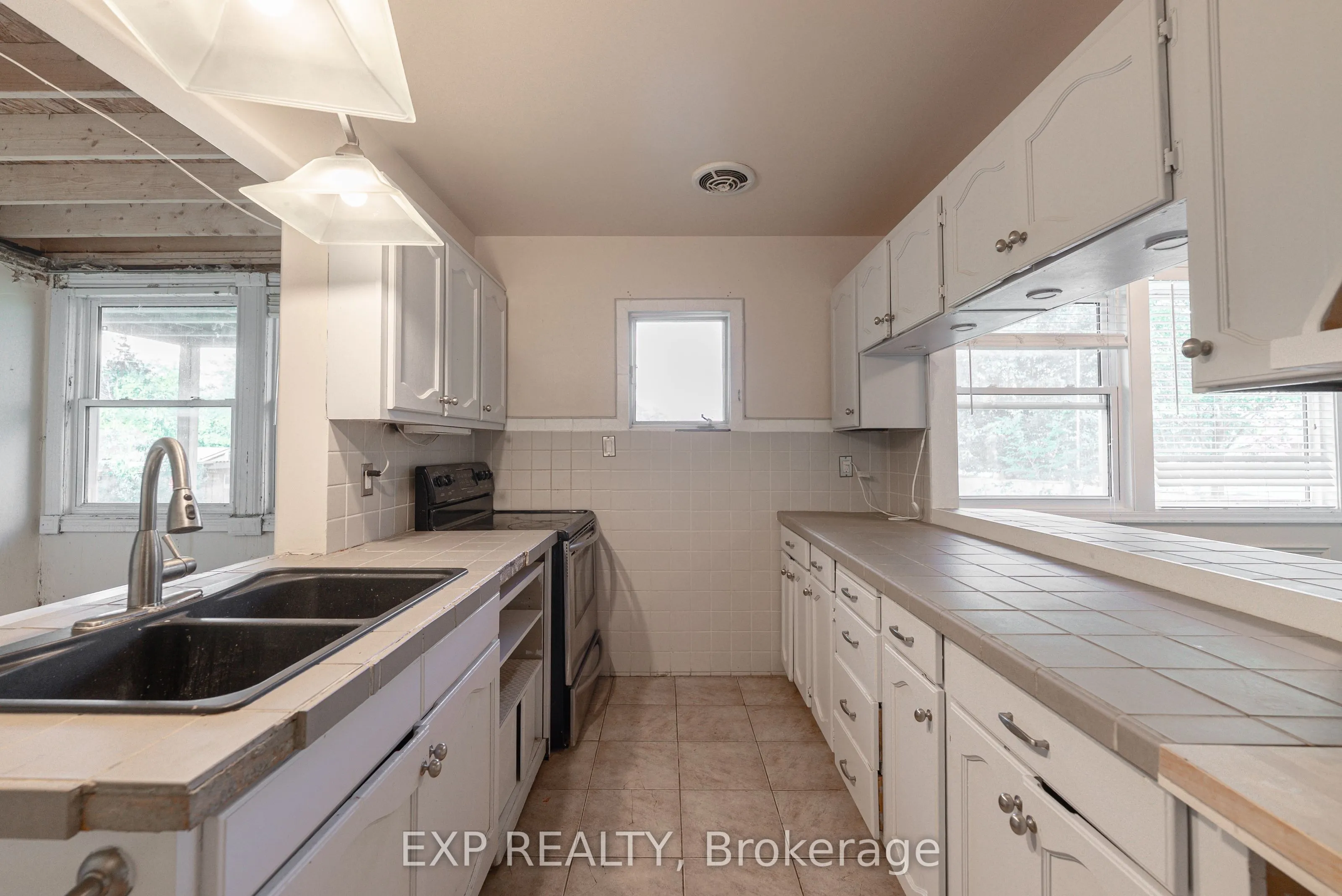 6 Rosemount Drive