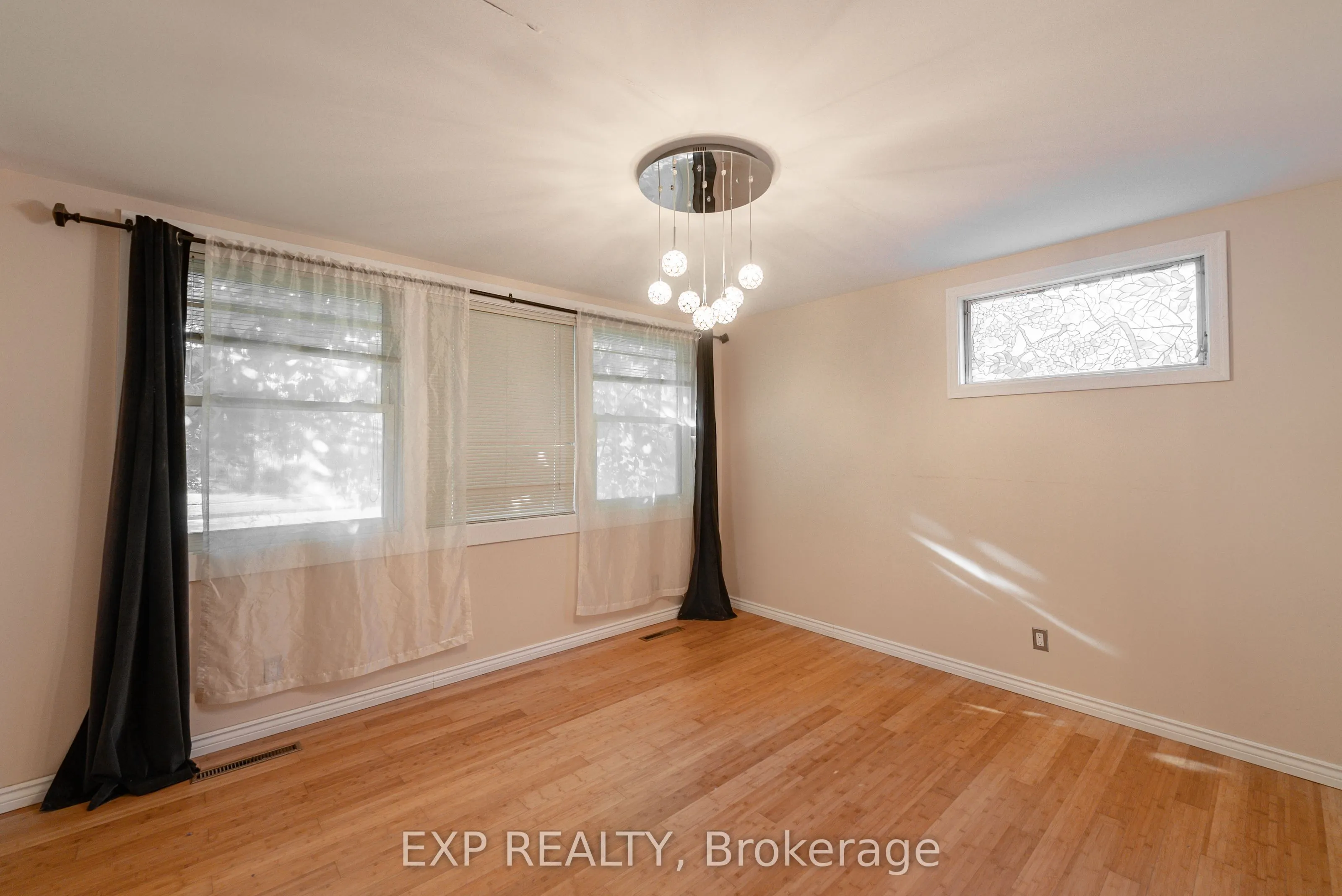 6 Rosemount Drive