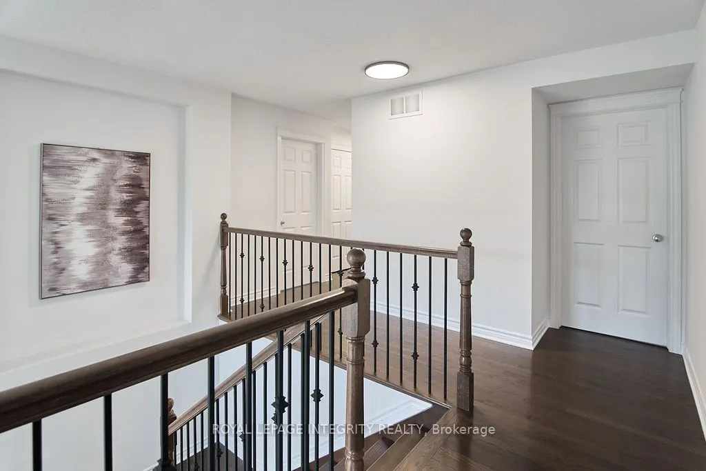 904 Nettleship Court