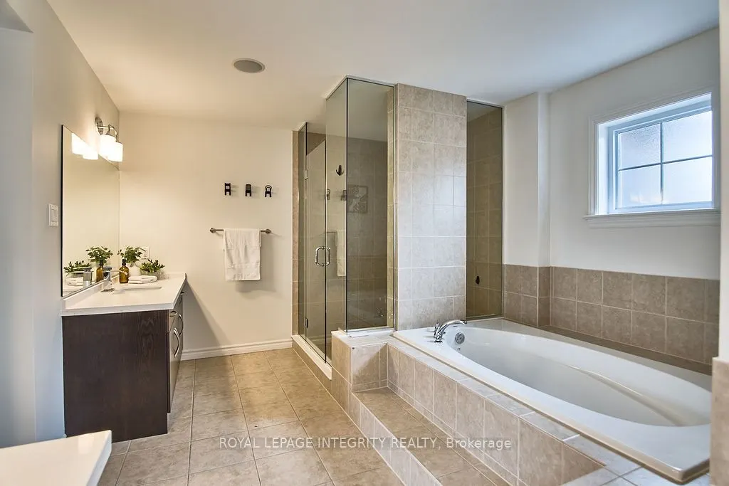 904 Nettleship Court