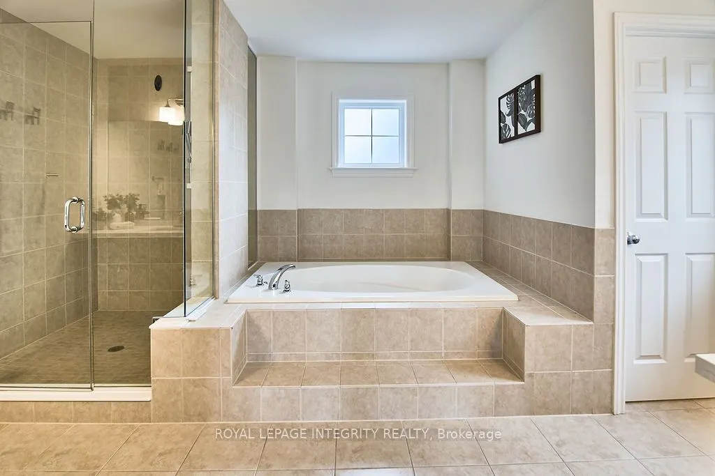 904 Nettleship Court