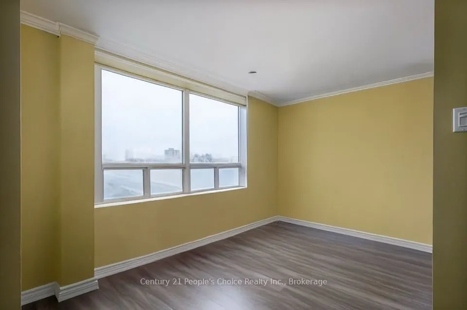 77 Base Line Road W, #503