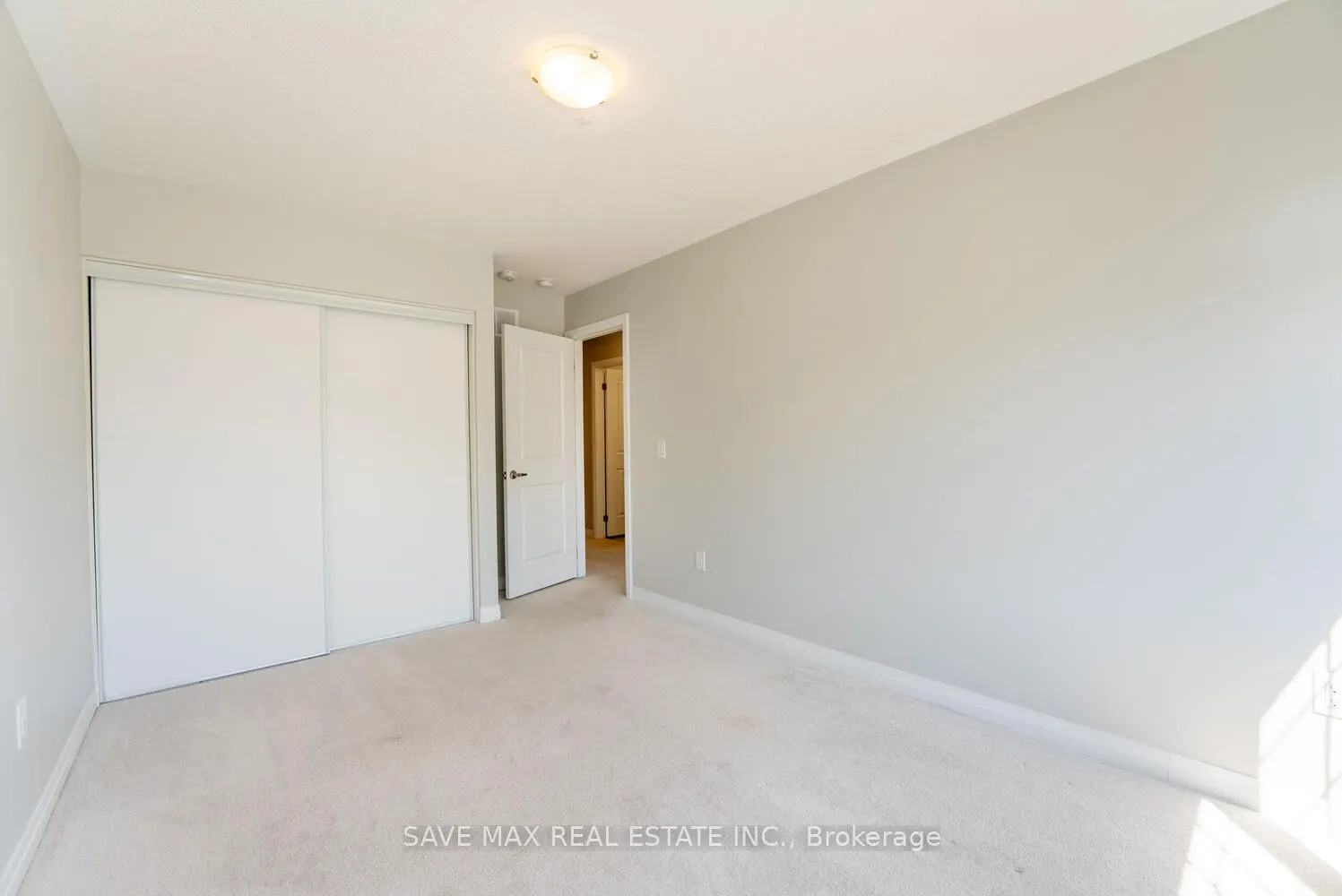 4194 Cherry Heights Boulevard