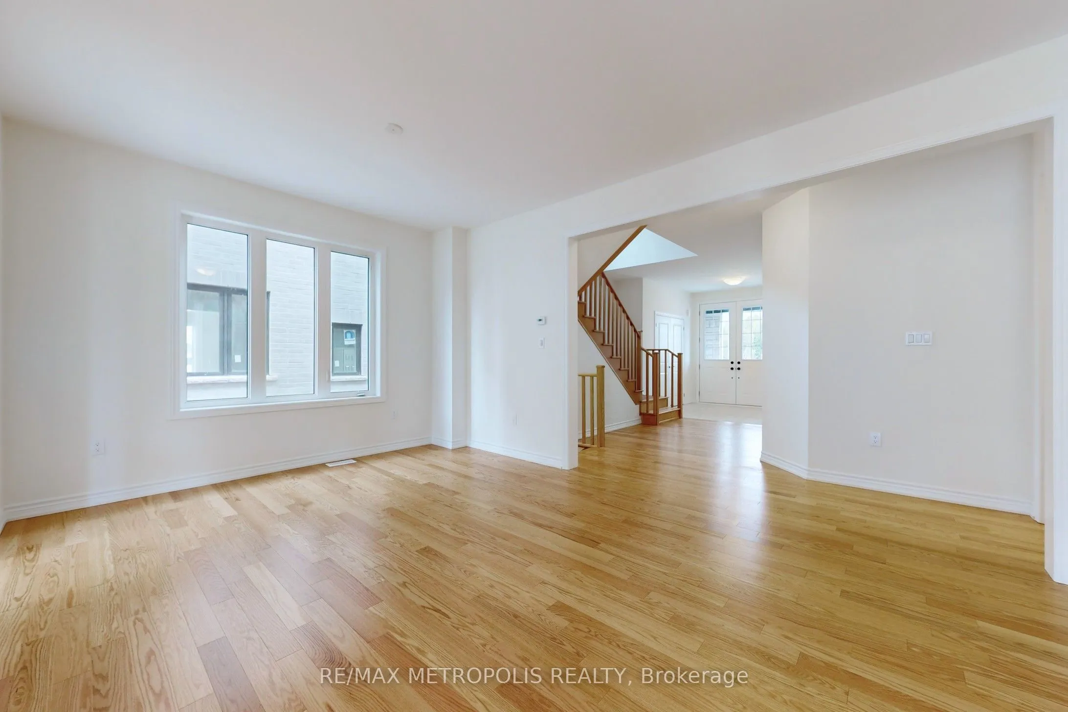 285 Flavelle Way