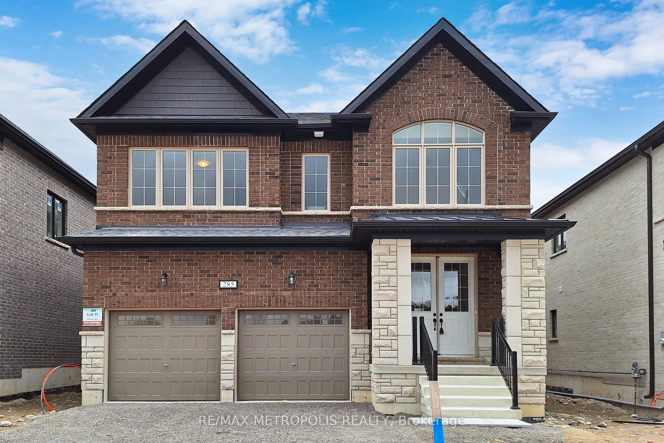 285 Flavelle Way