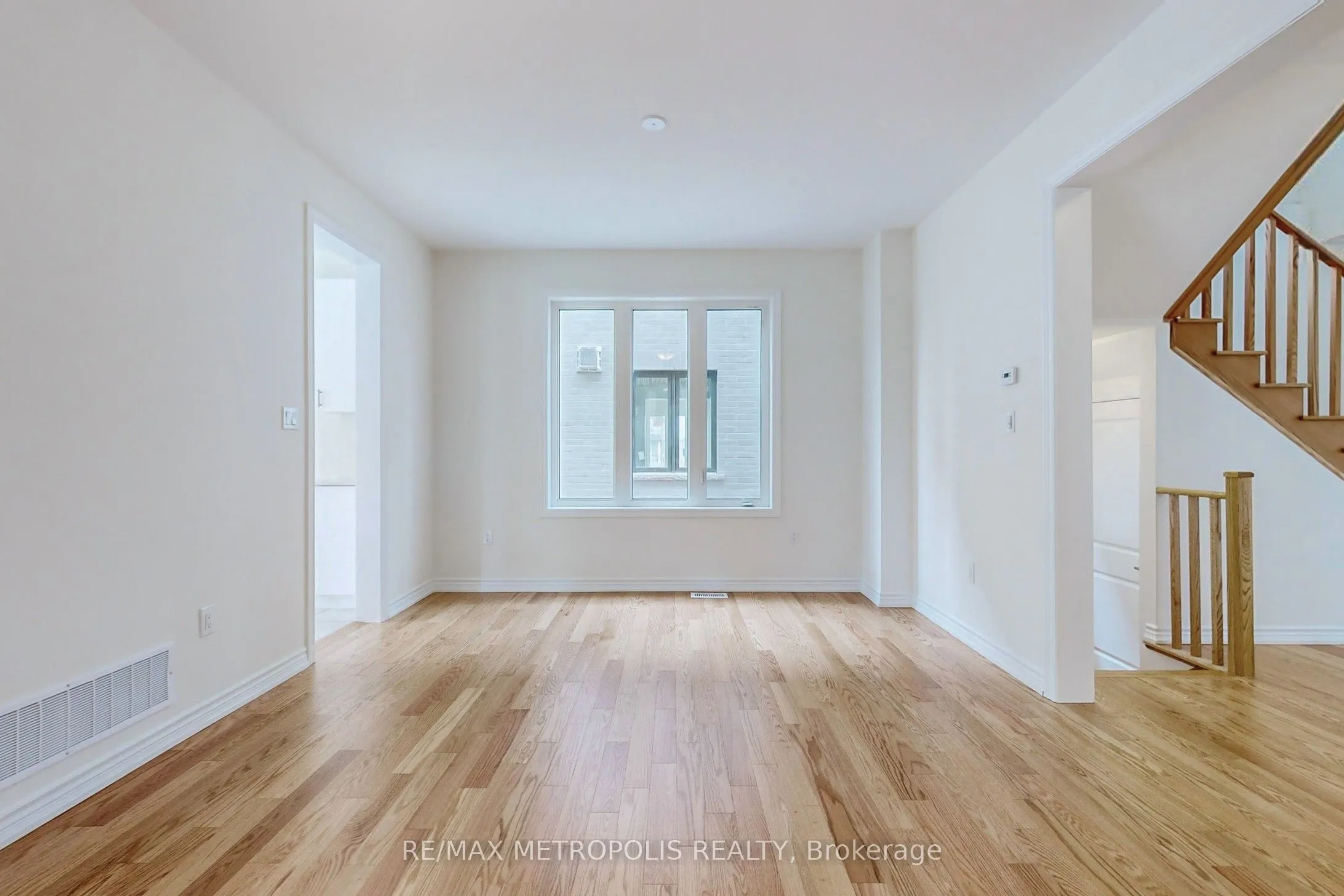 285 Flavelle Way