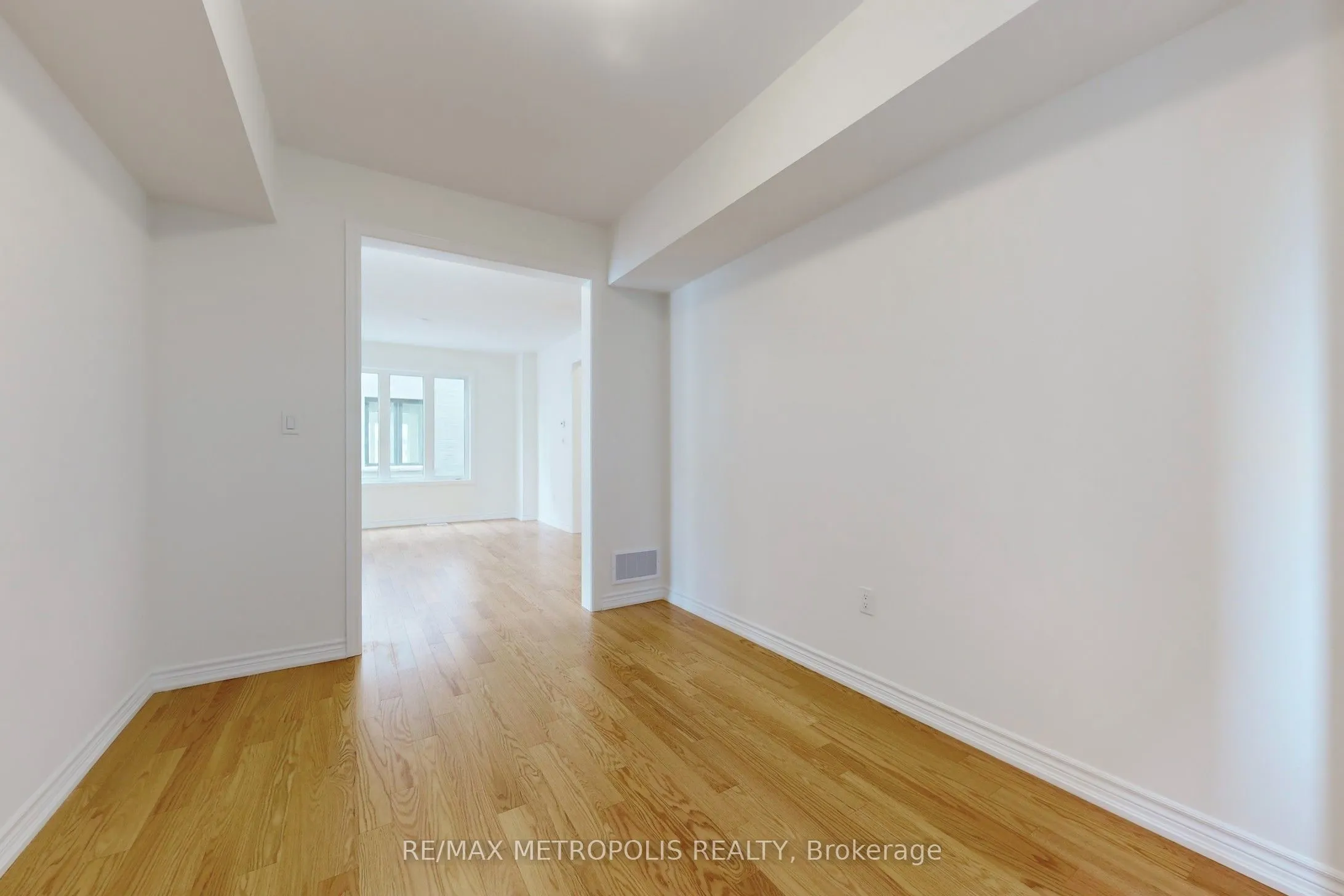 285 Flavelle Way
