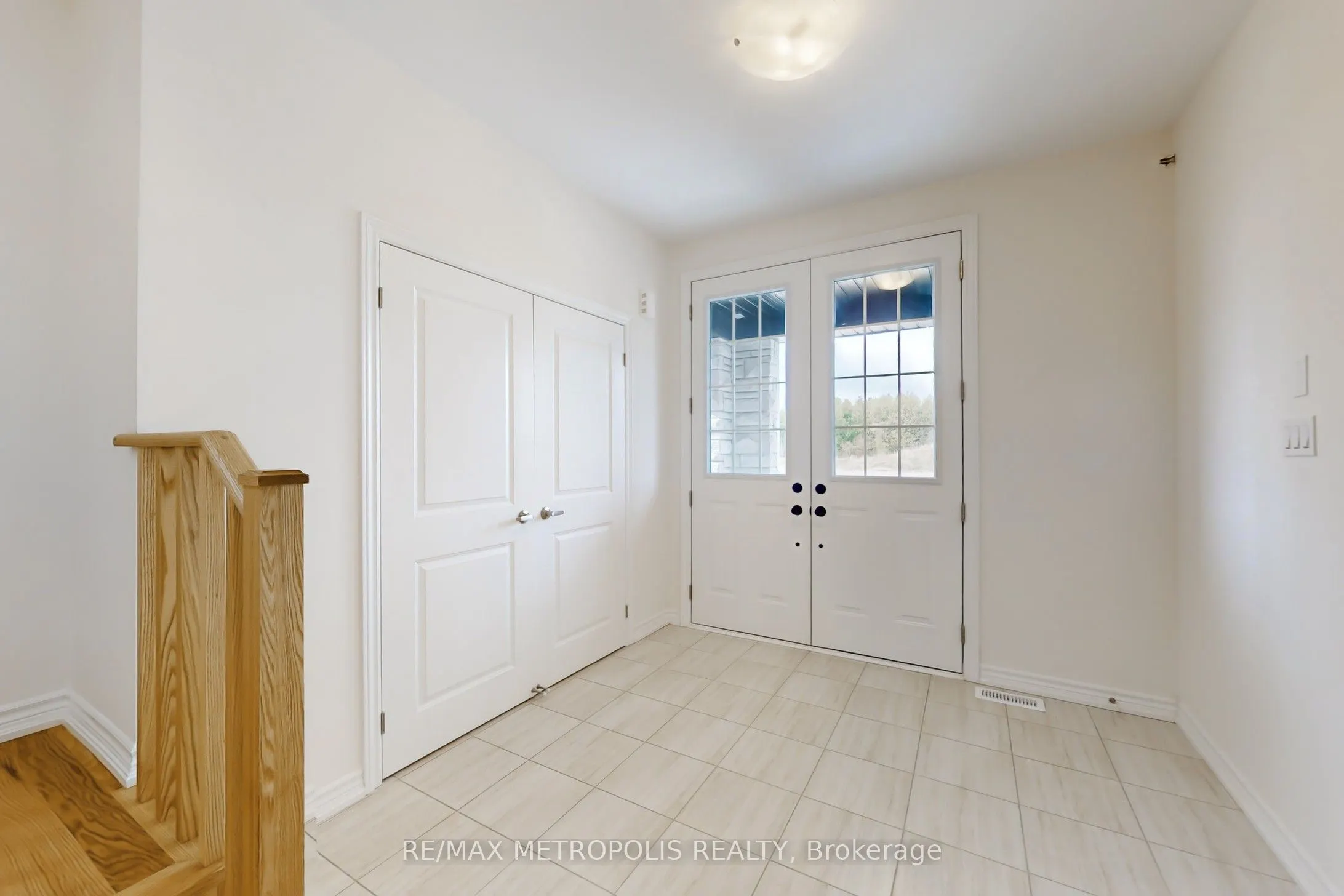 285 Flavelle Way