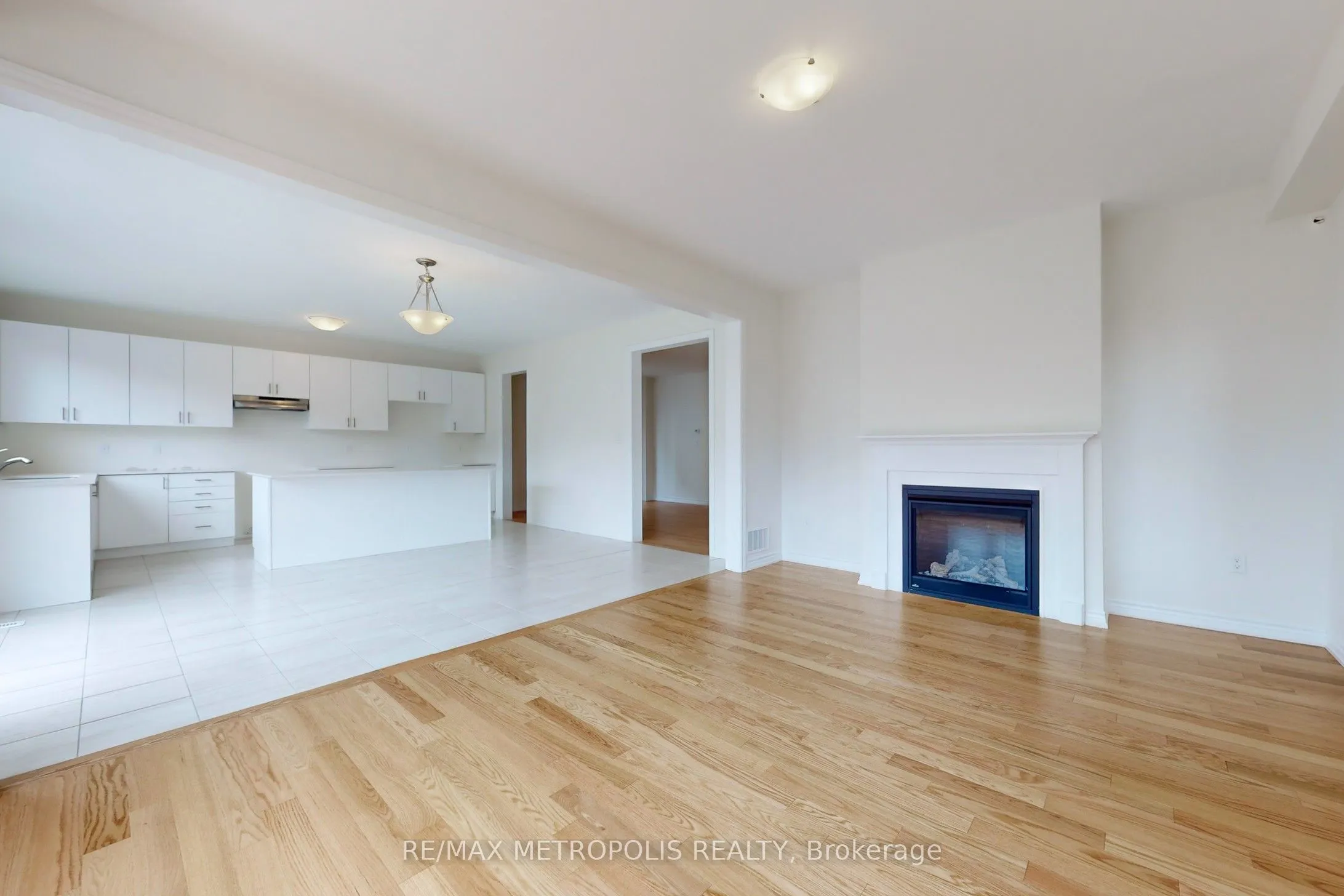 285 Flavelle Way