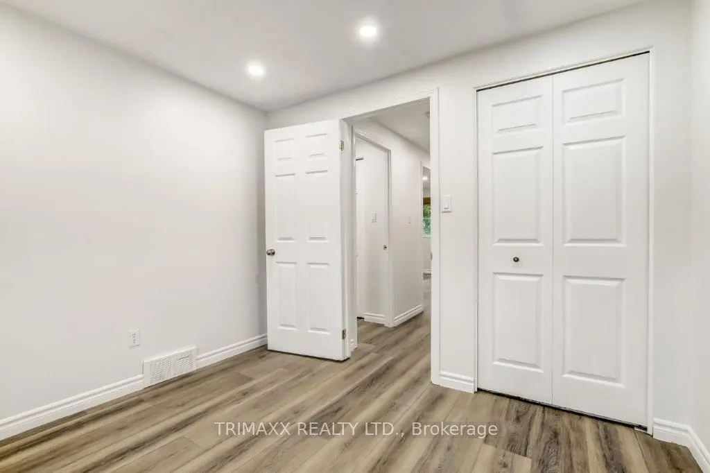 5 Aldersbrook Crescent