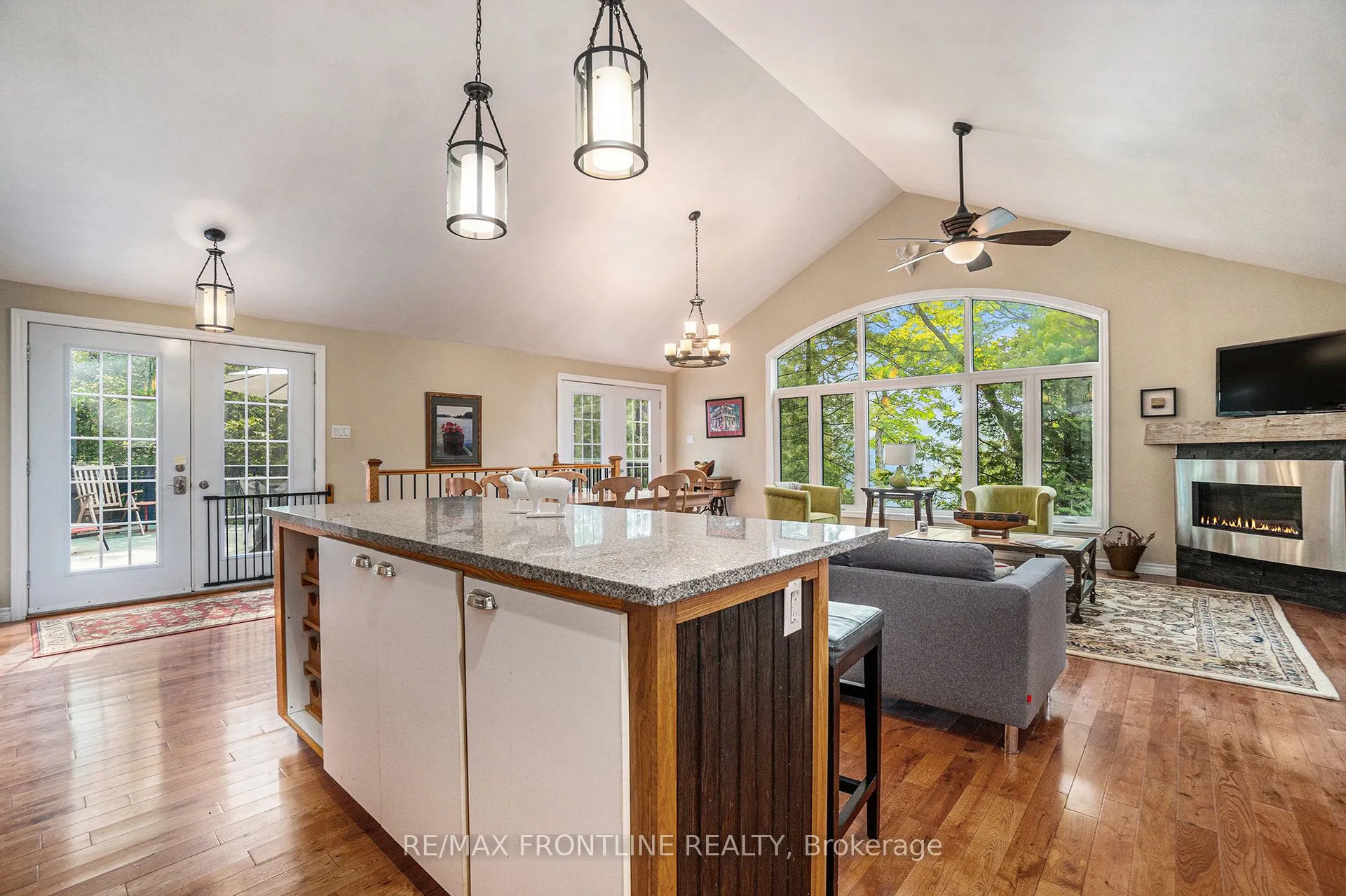 1020 Carson Trail Road