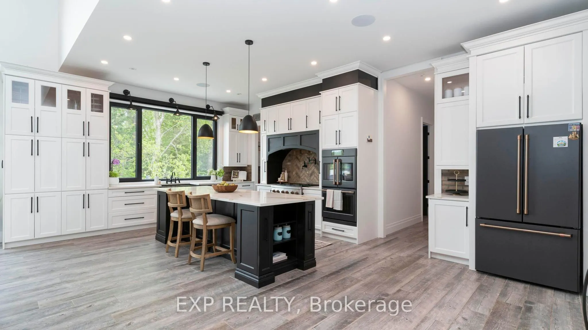 9861 Glendon Drive, #253