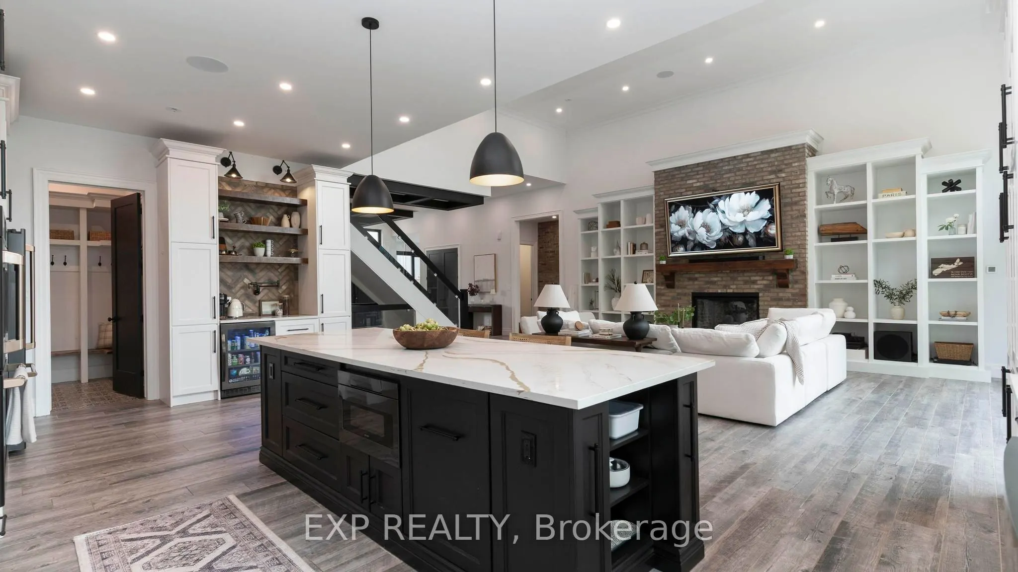 9861 Glendon Drive, #253