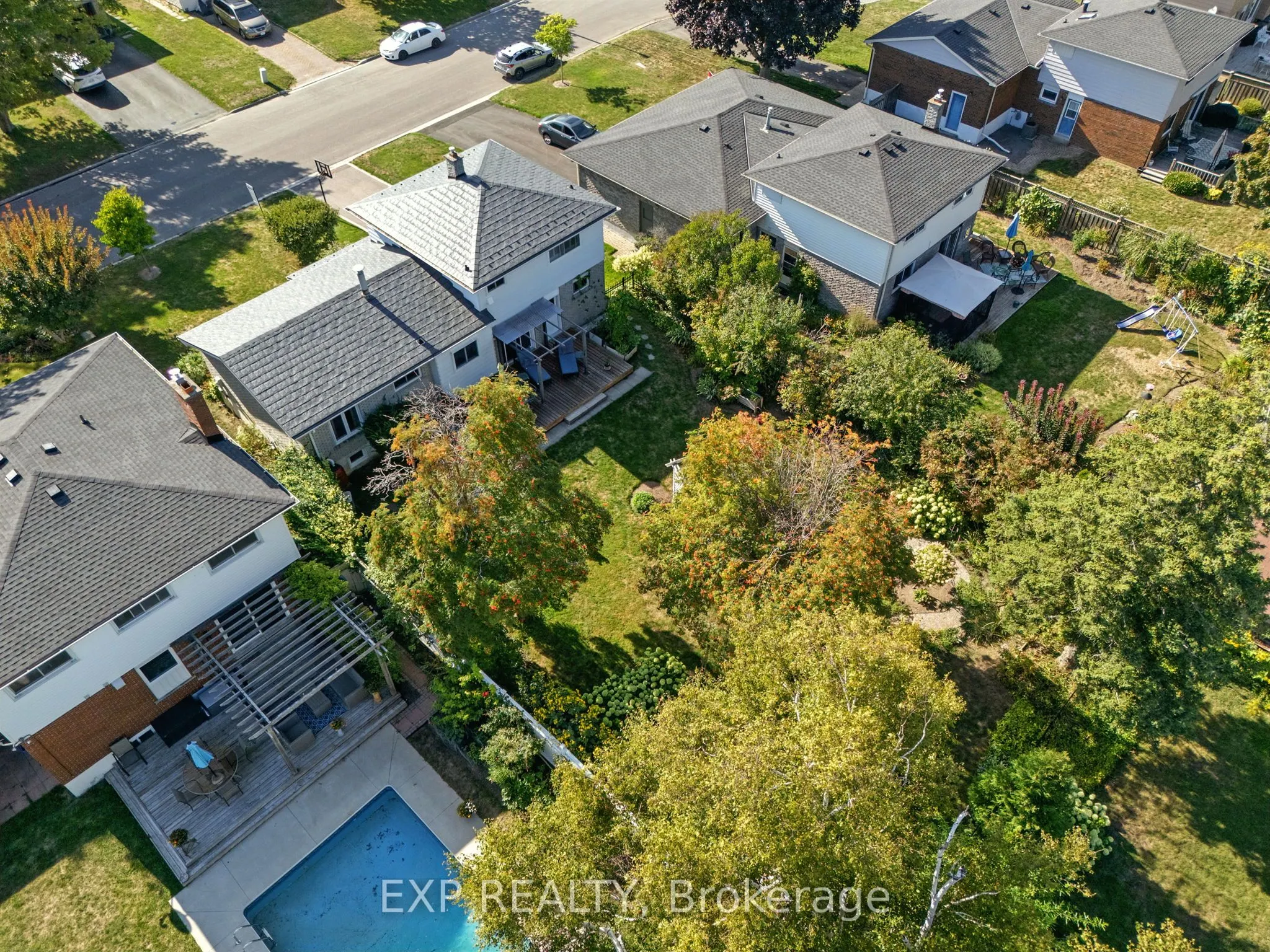 52 Bayview Crescent