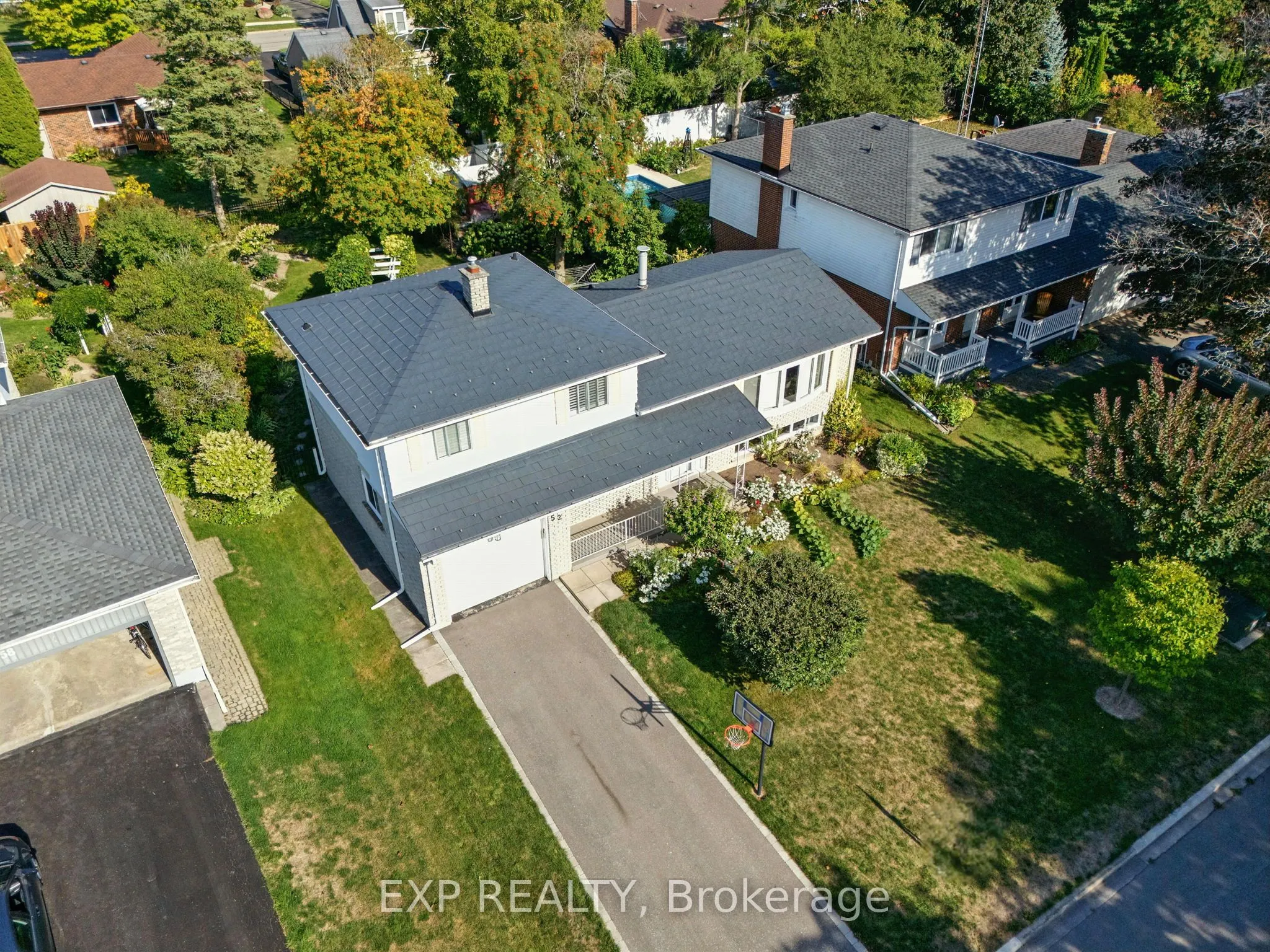 52 Bayview Crescent