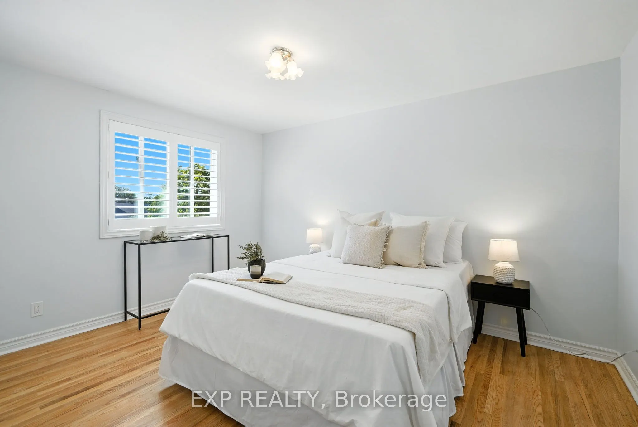 52 Bayview Crescent