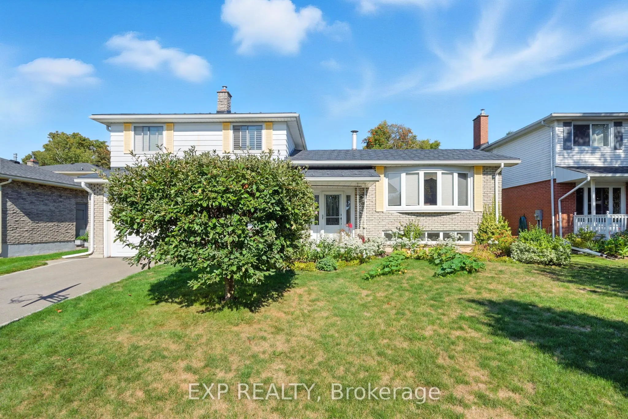 52 Bayview Crescent