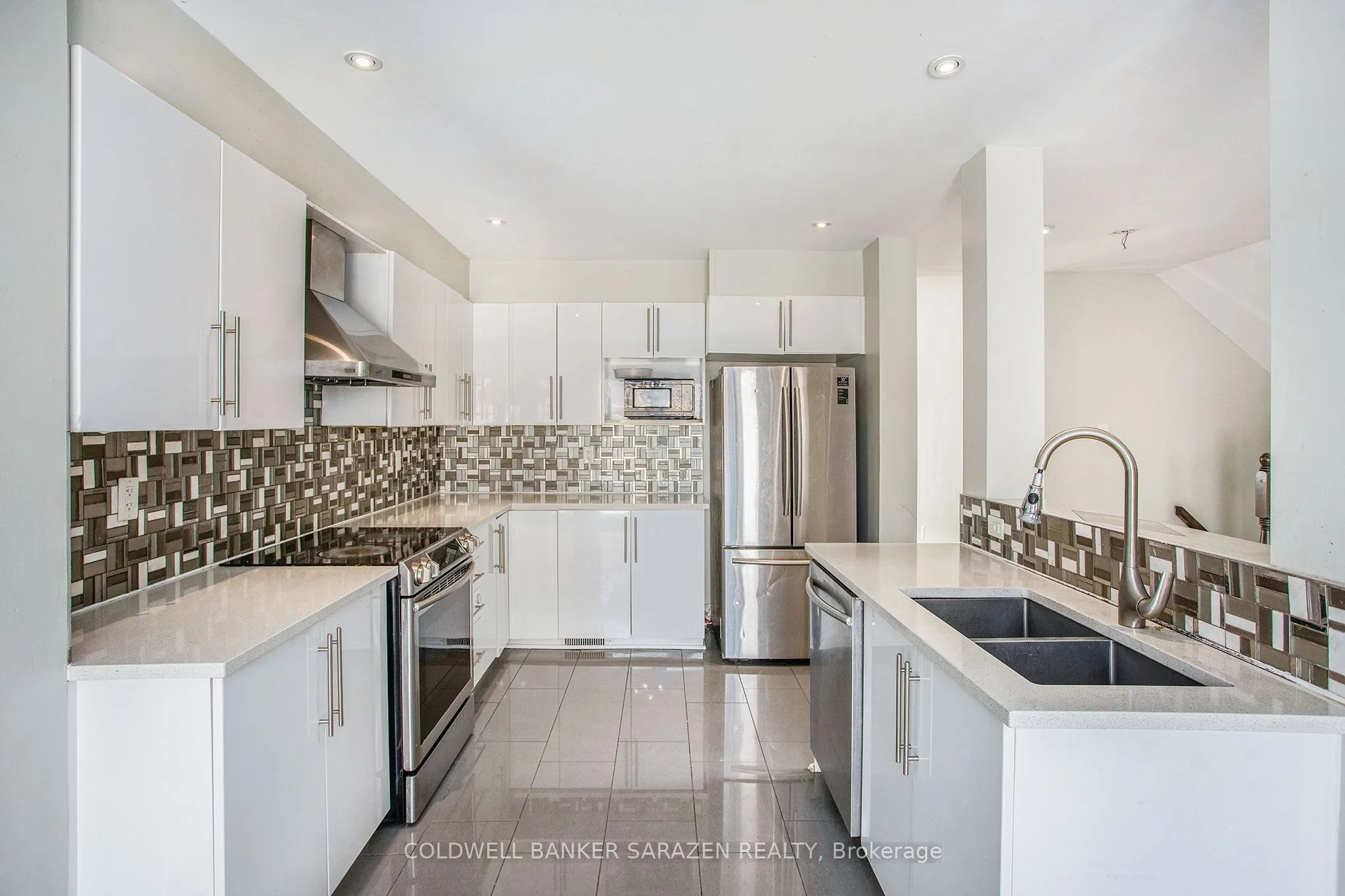 621 Clearbrook Drive