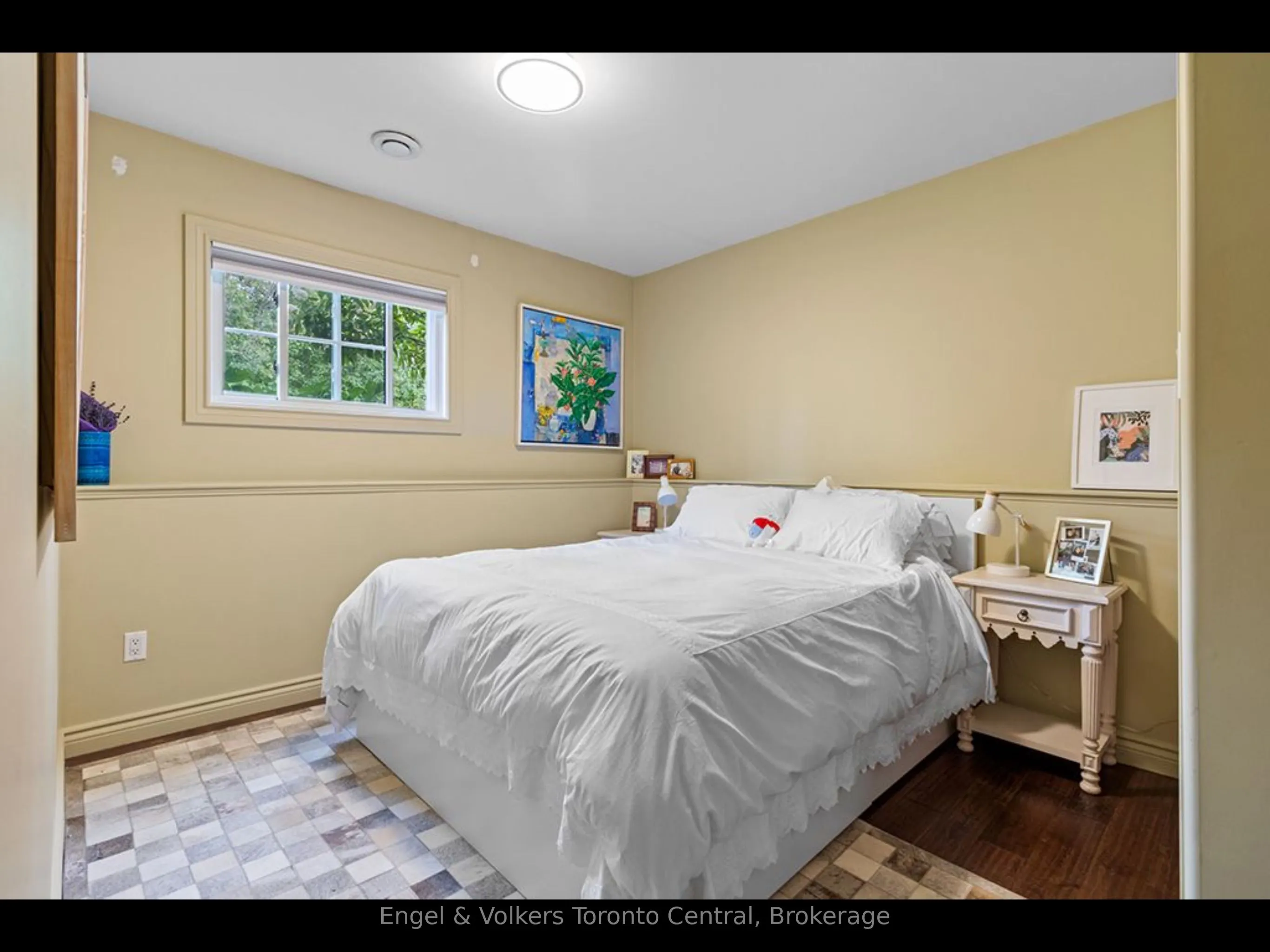 9 Osprey Way