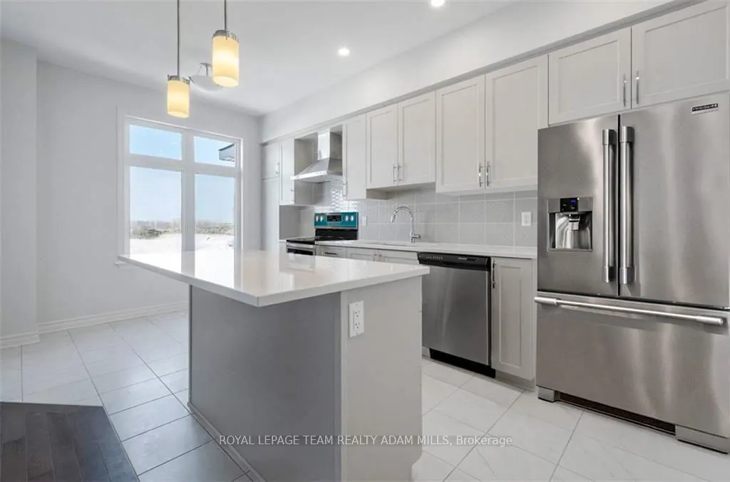 12 Verglas Lane